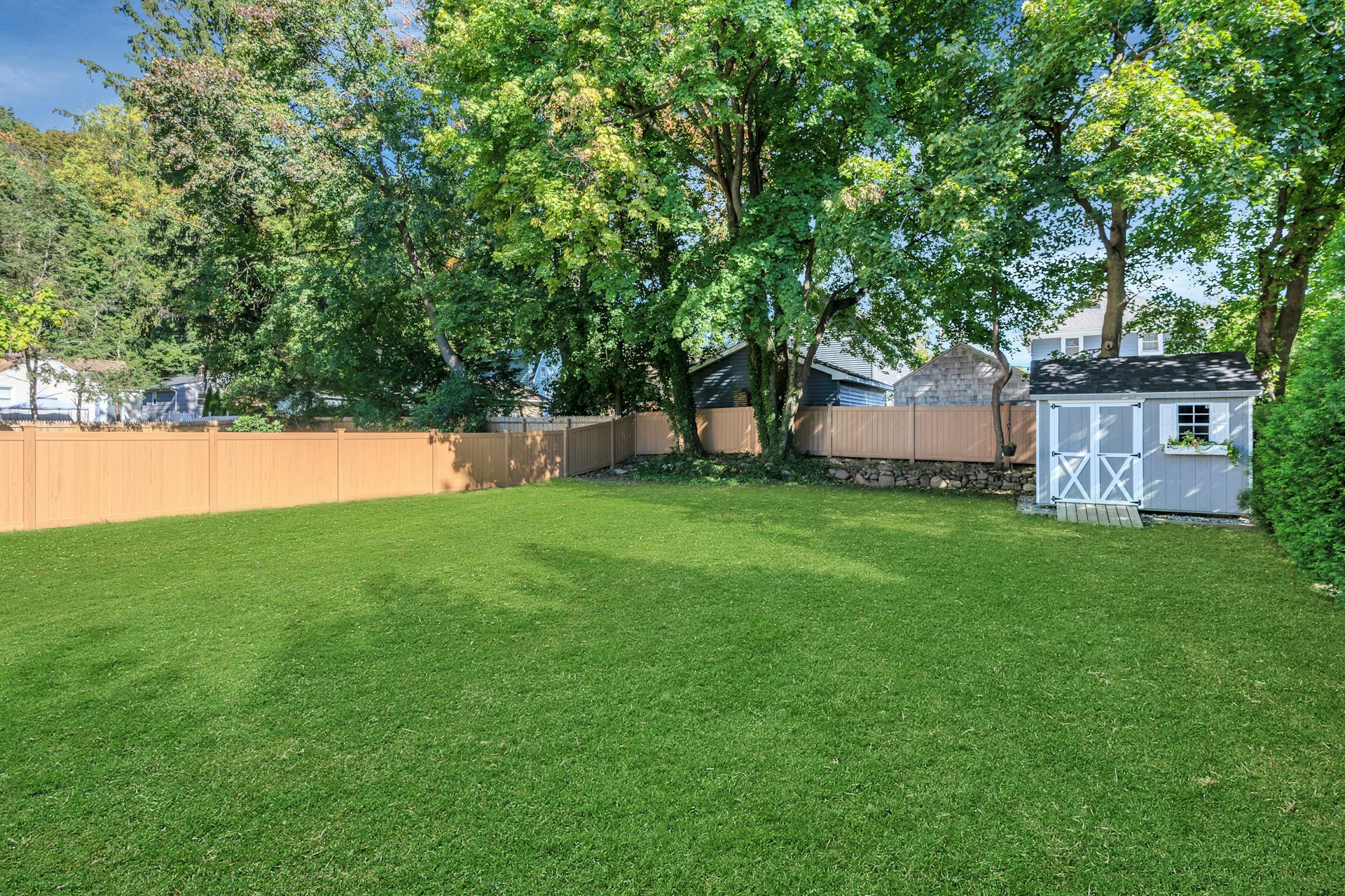 10 Valemont Way 