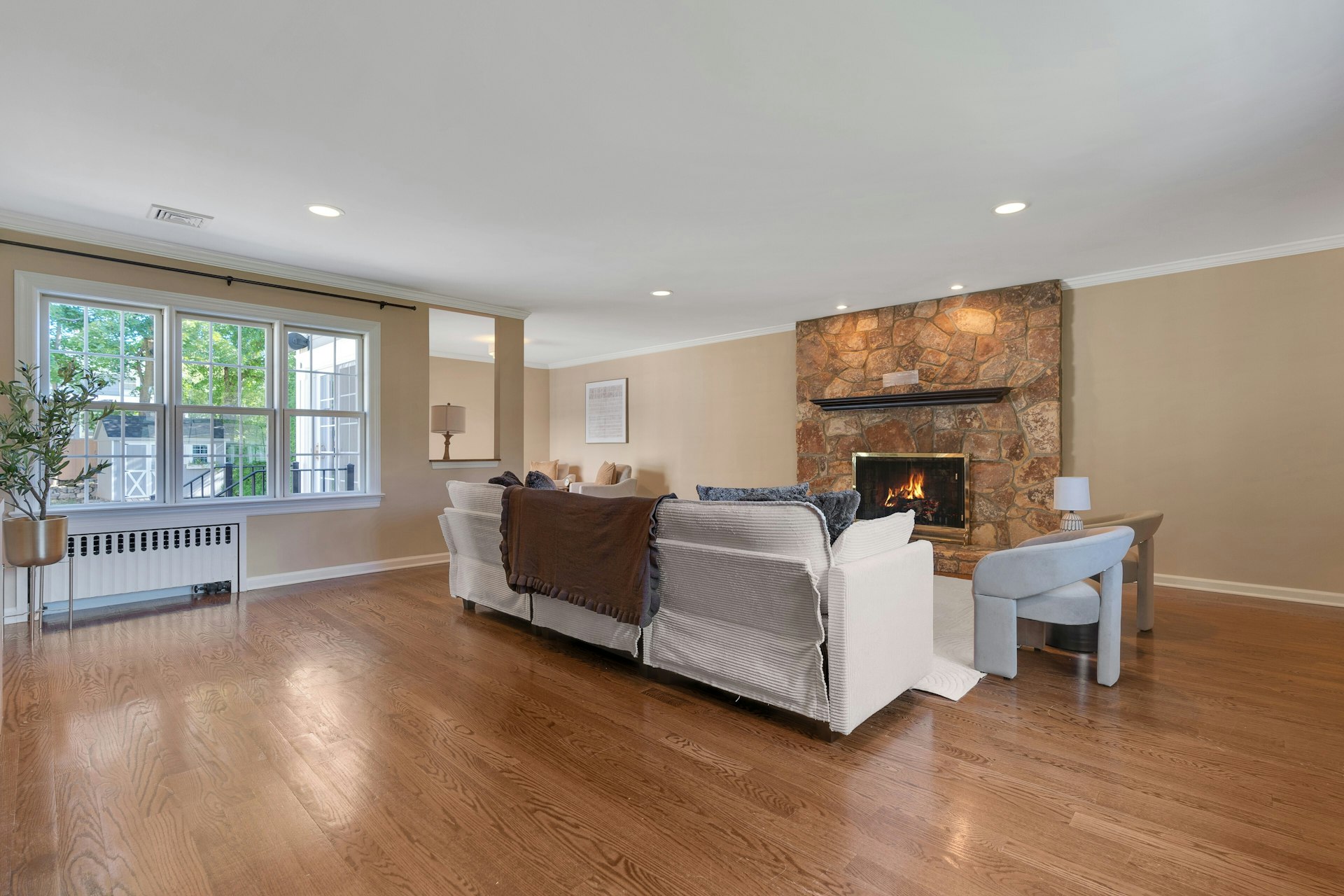 10 Valemont Way 