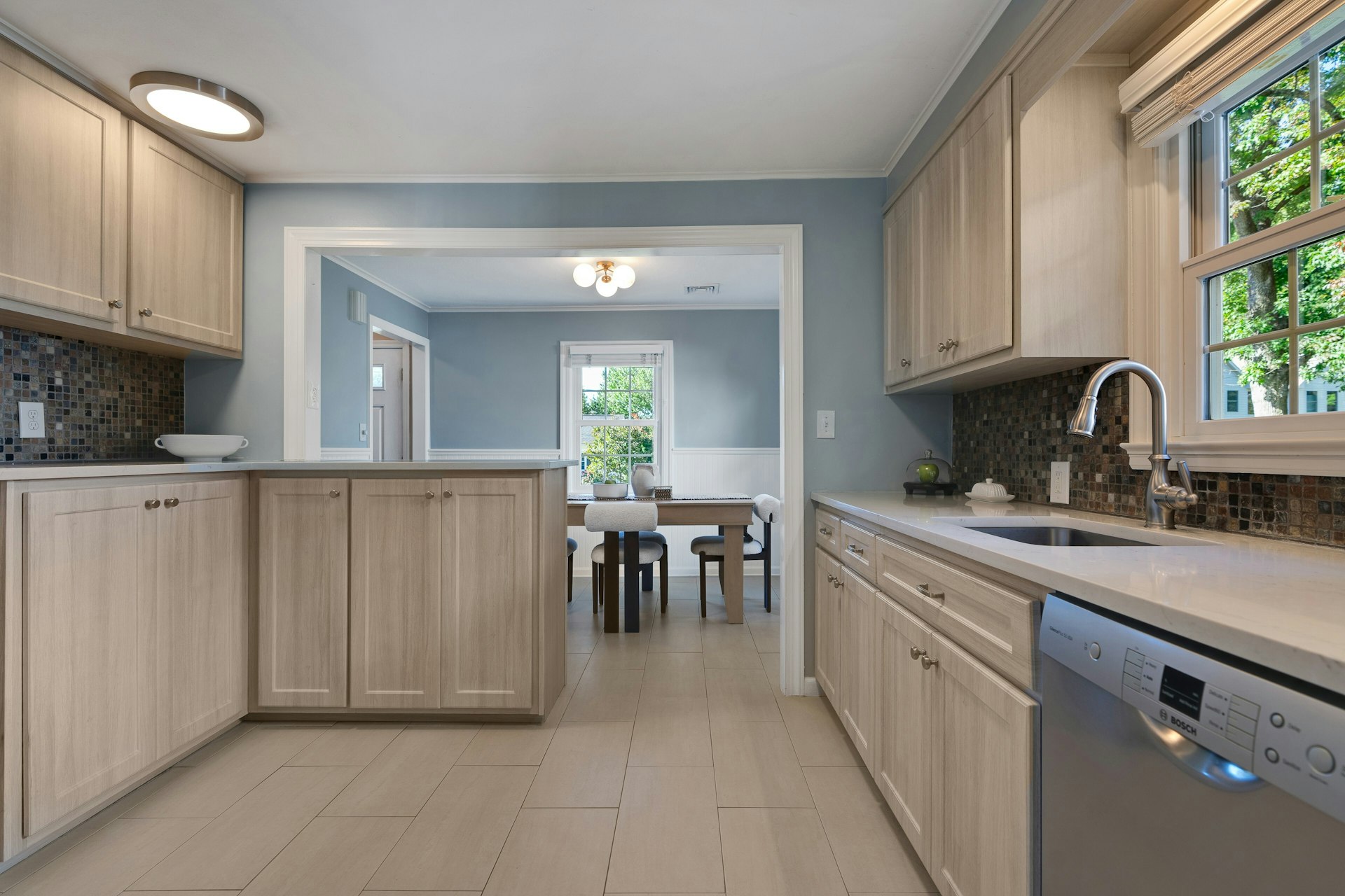 10 Valemont Way 