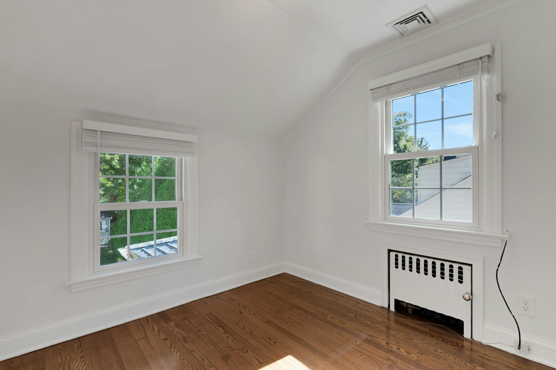 10 Valemont Way 