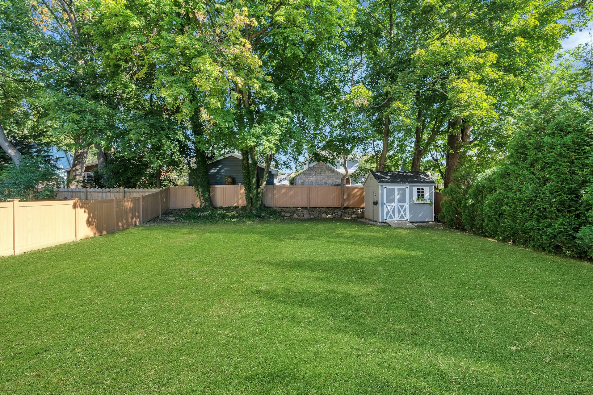 10 Valemont Way 
