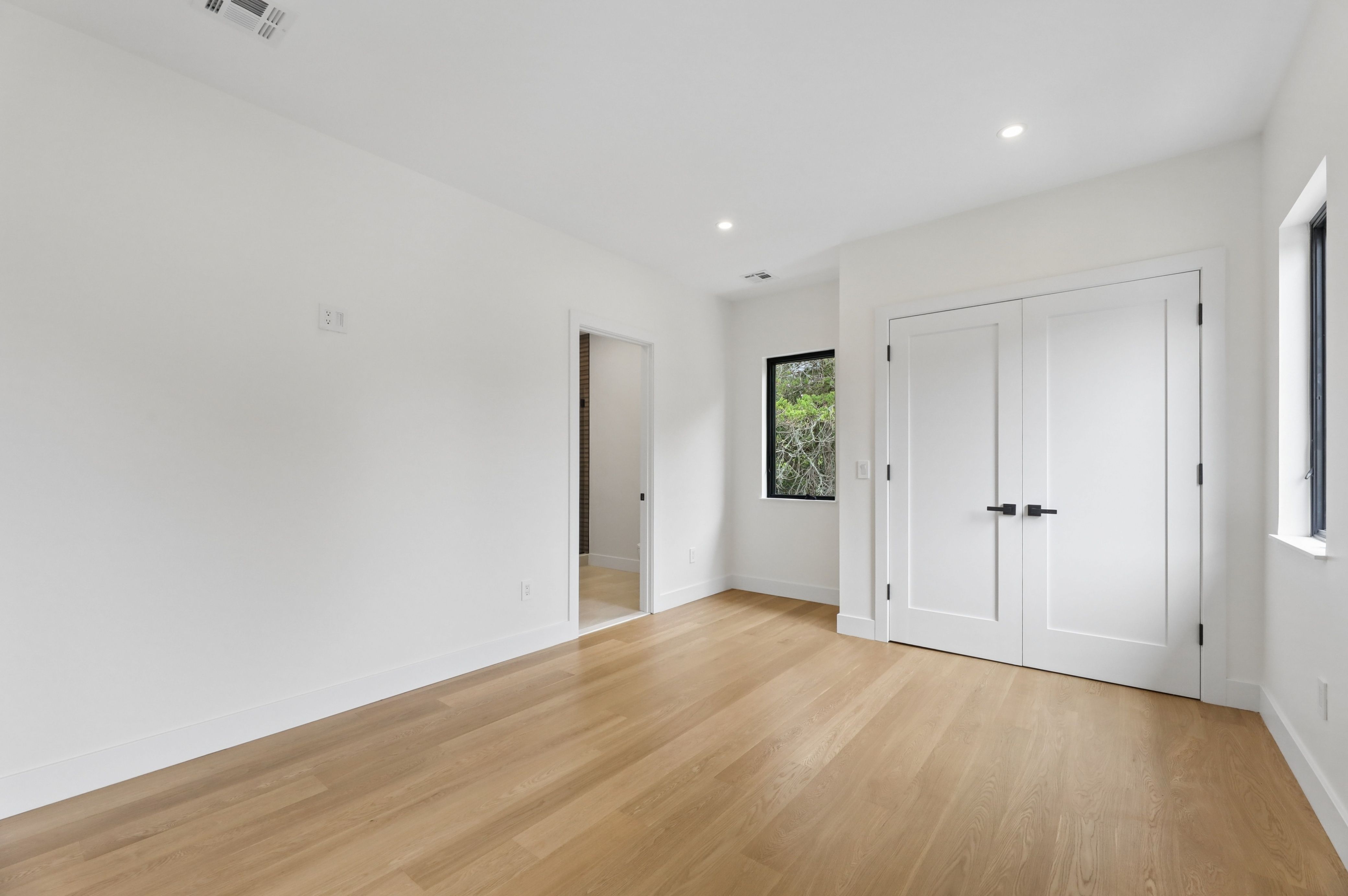 1 Bancroft Place 