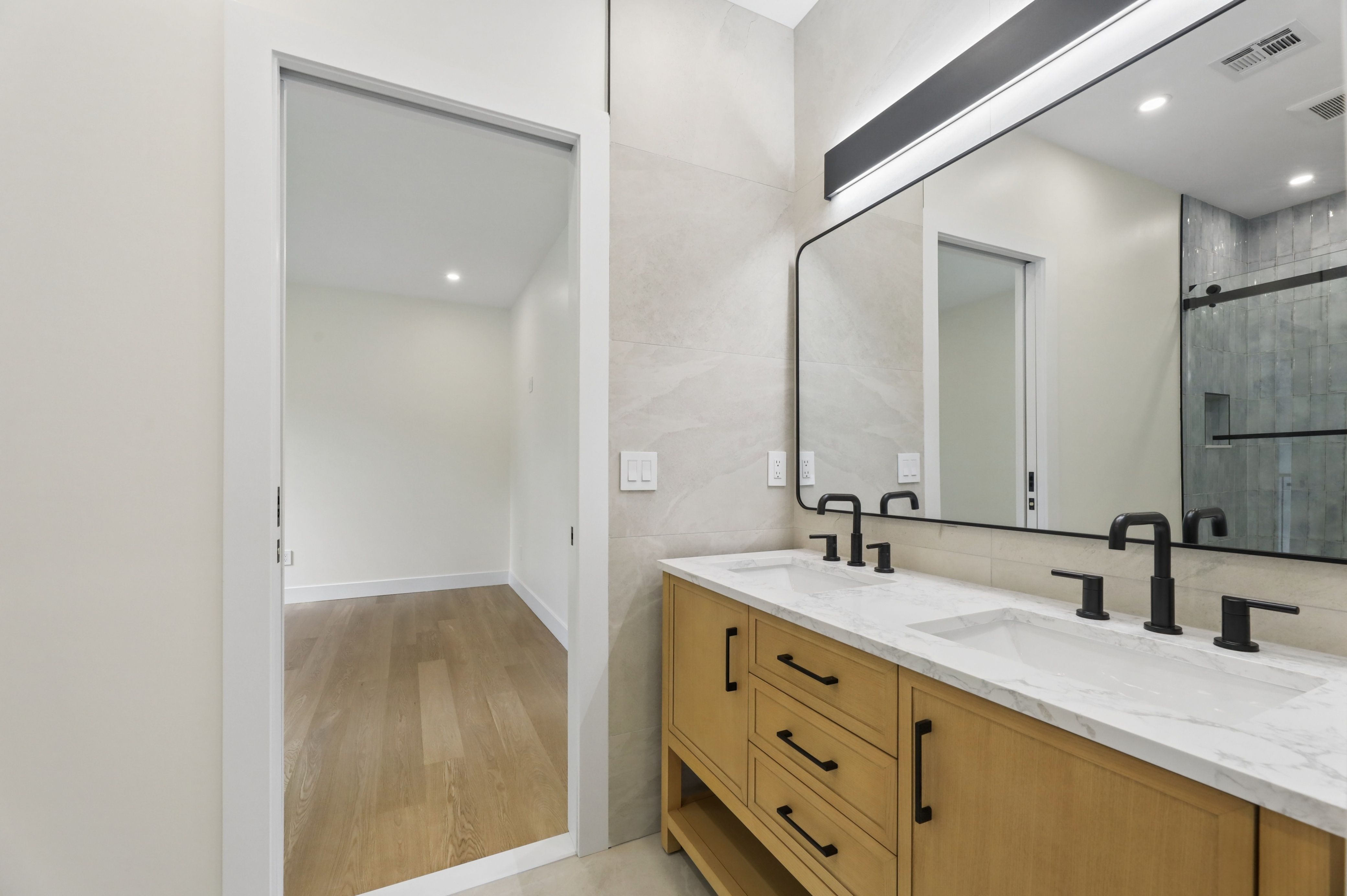 1 Bancroft Place 