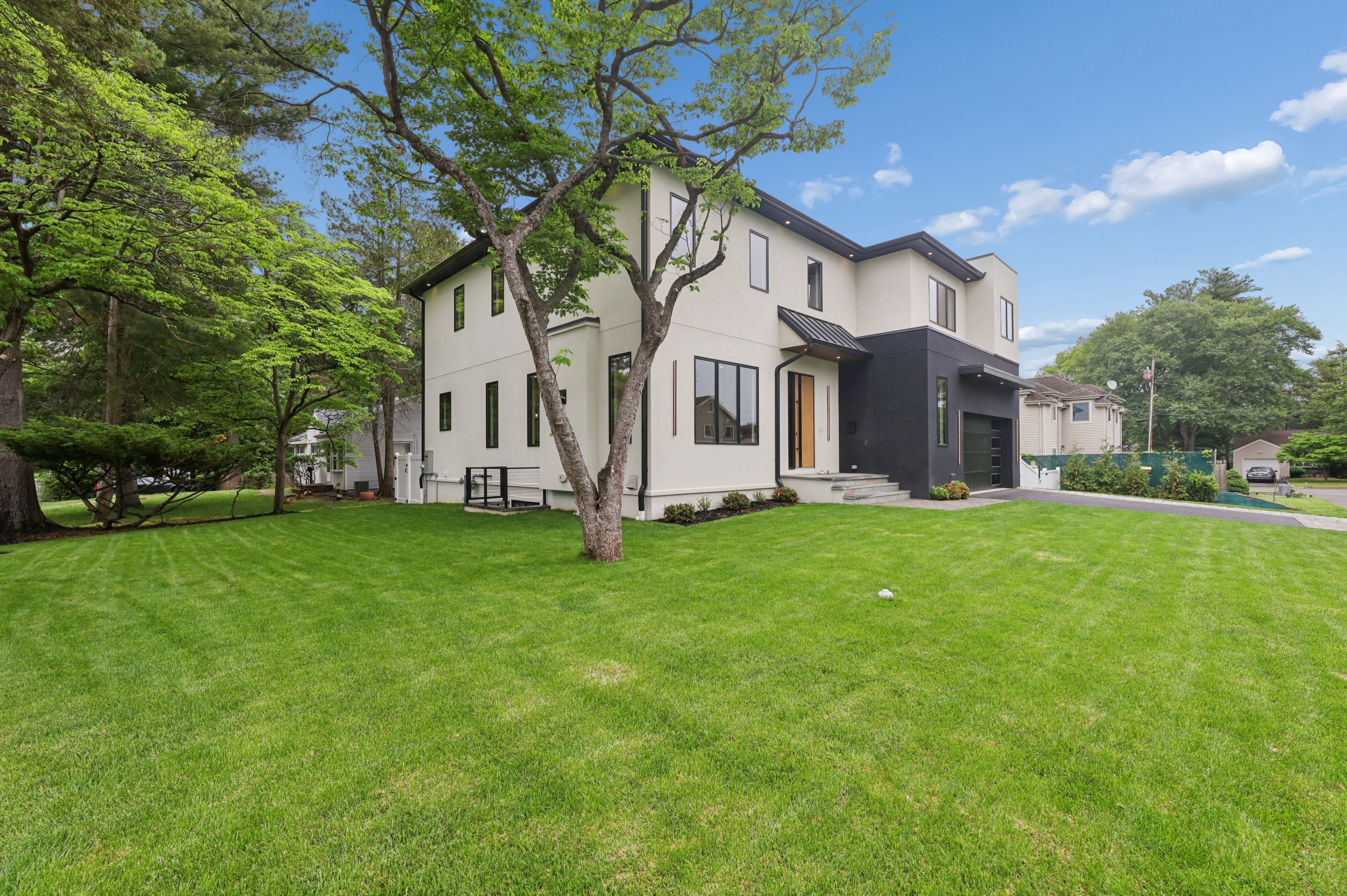 1 Bancroft Place 