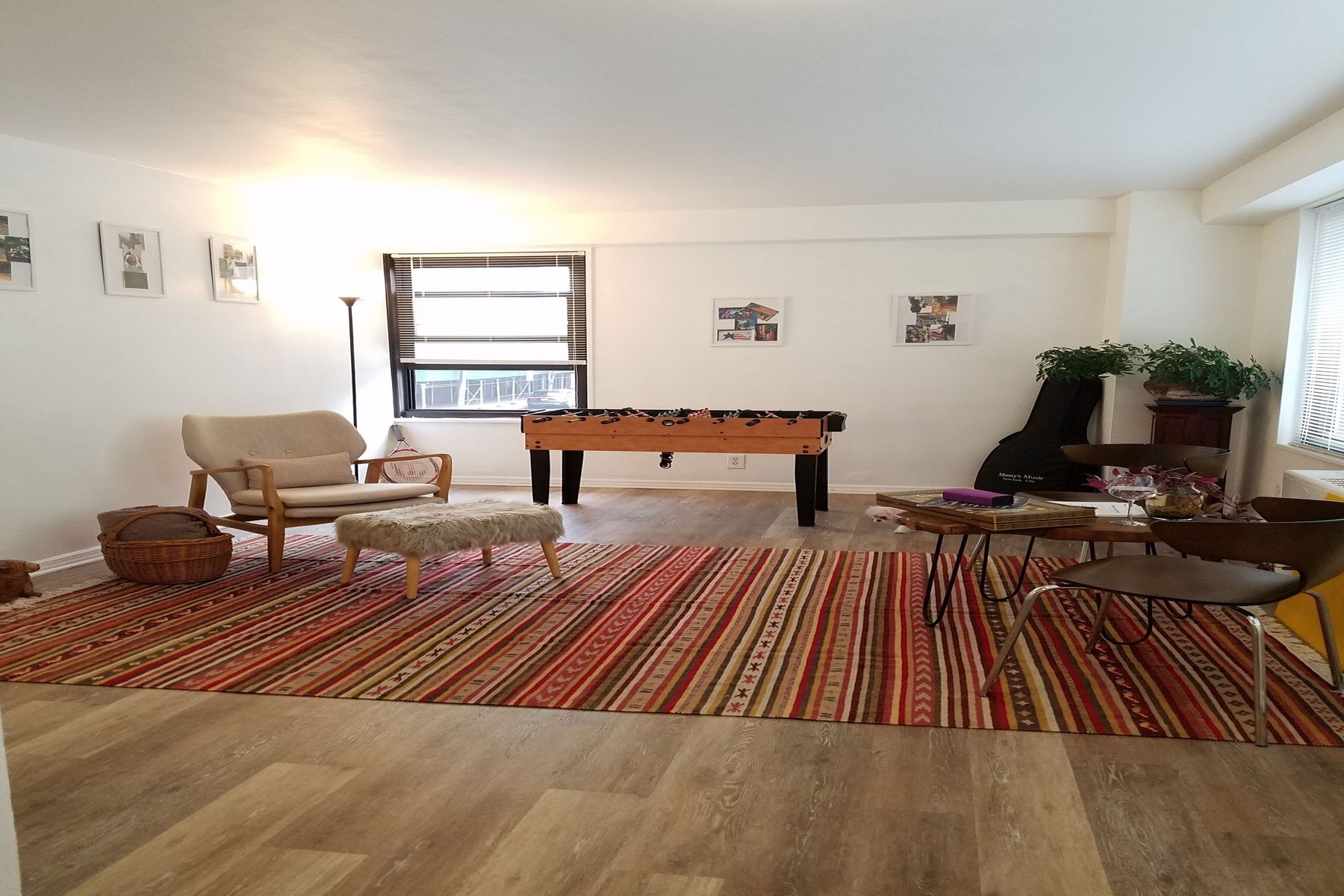 135 Montgomery Street, Apt 2F 