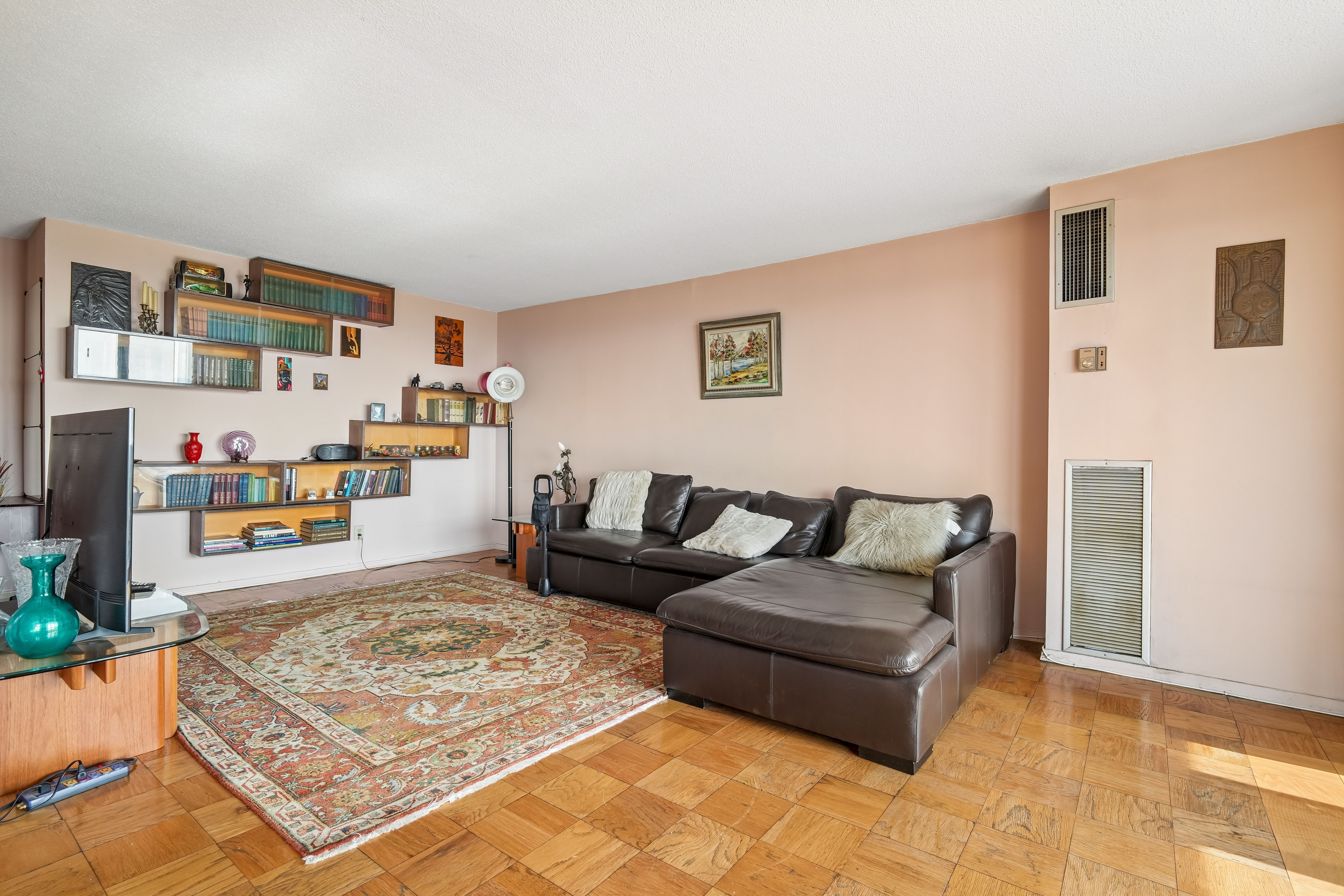 555 North Avenue #10G 
