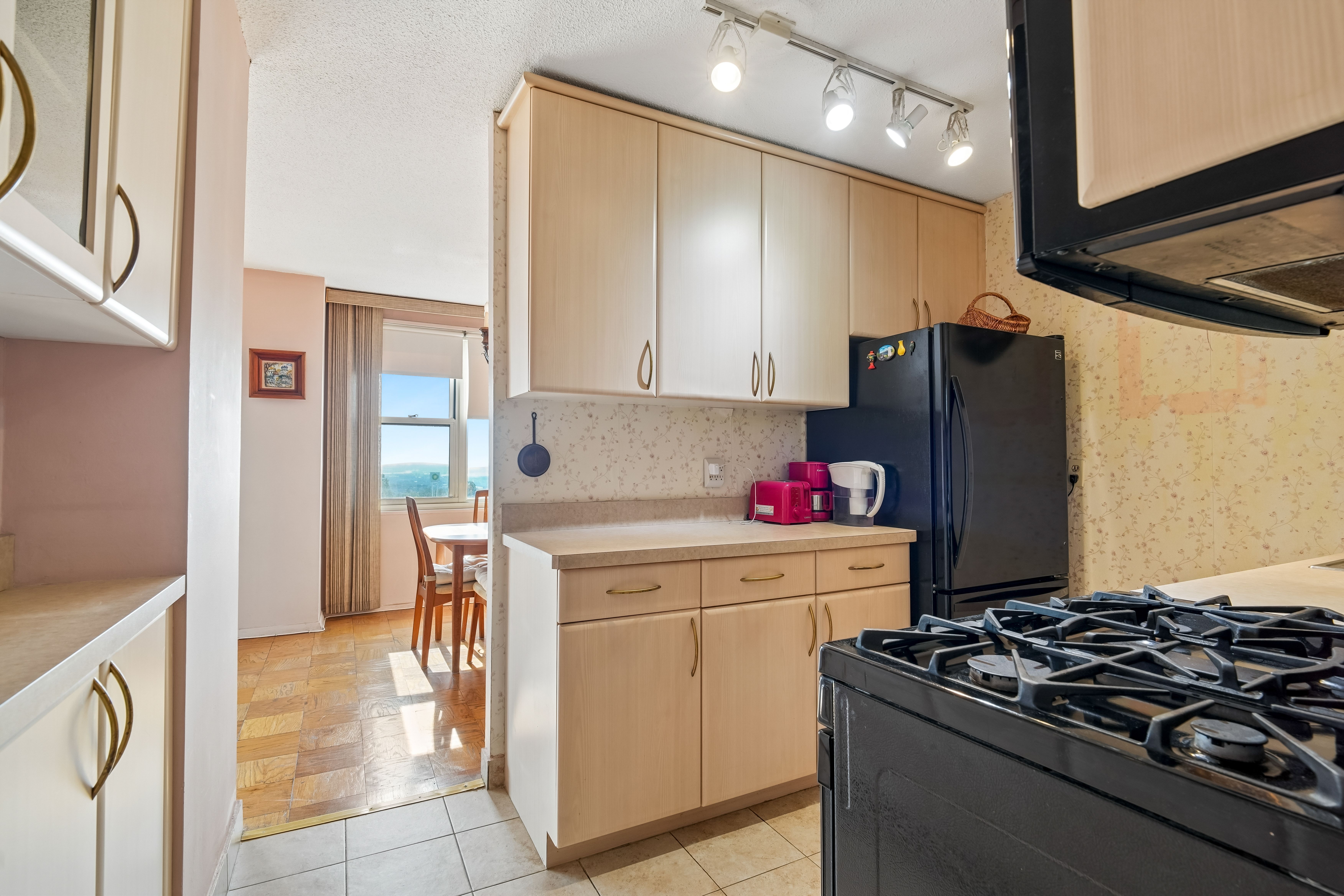 555 North Avenue #10G 