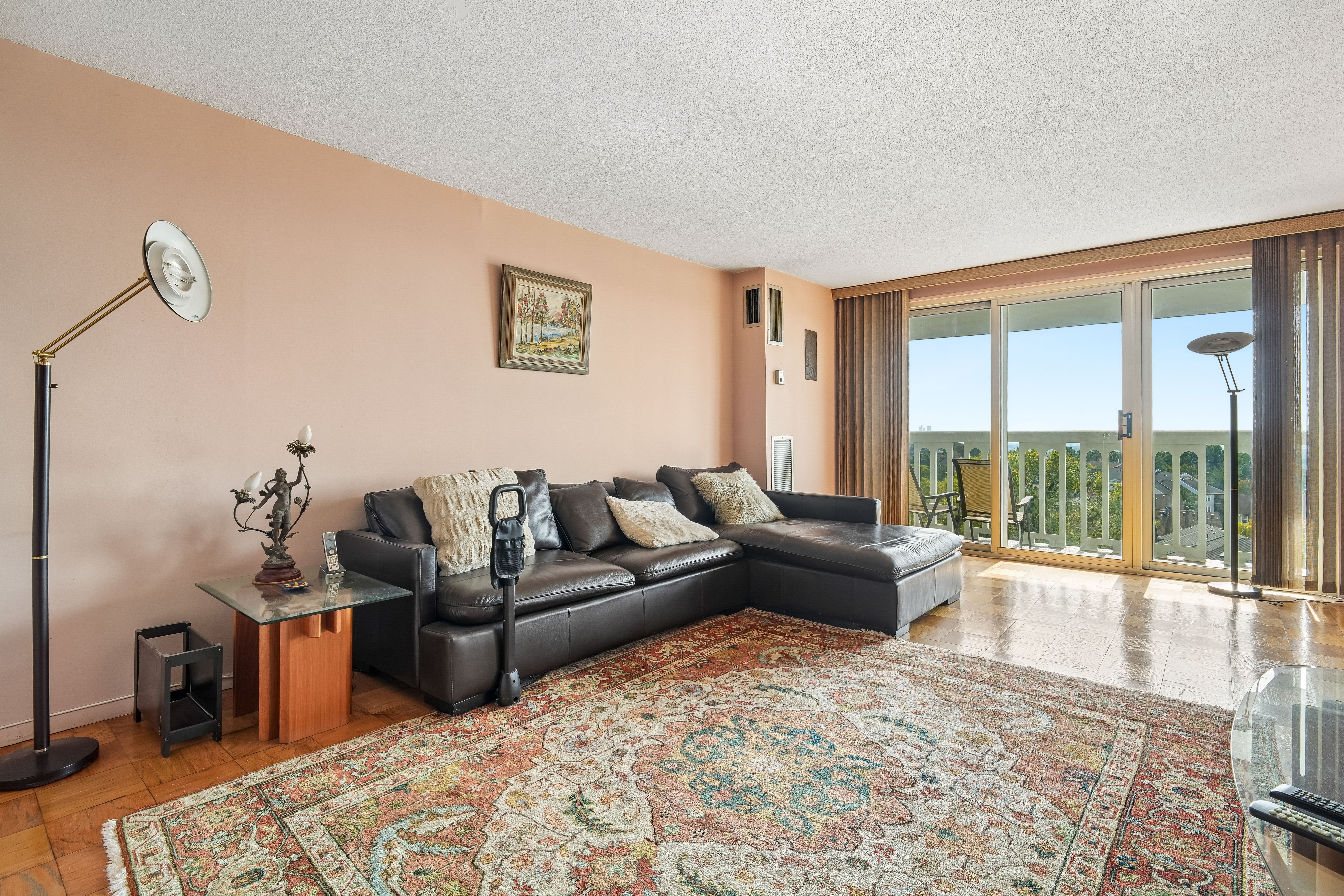 555 North Avenue #10G 