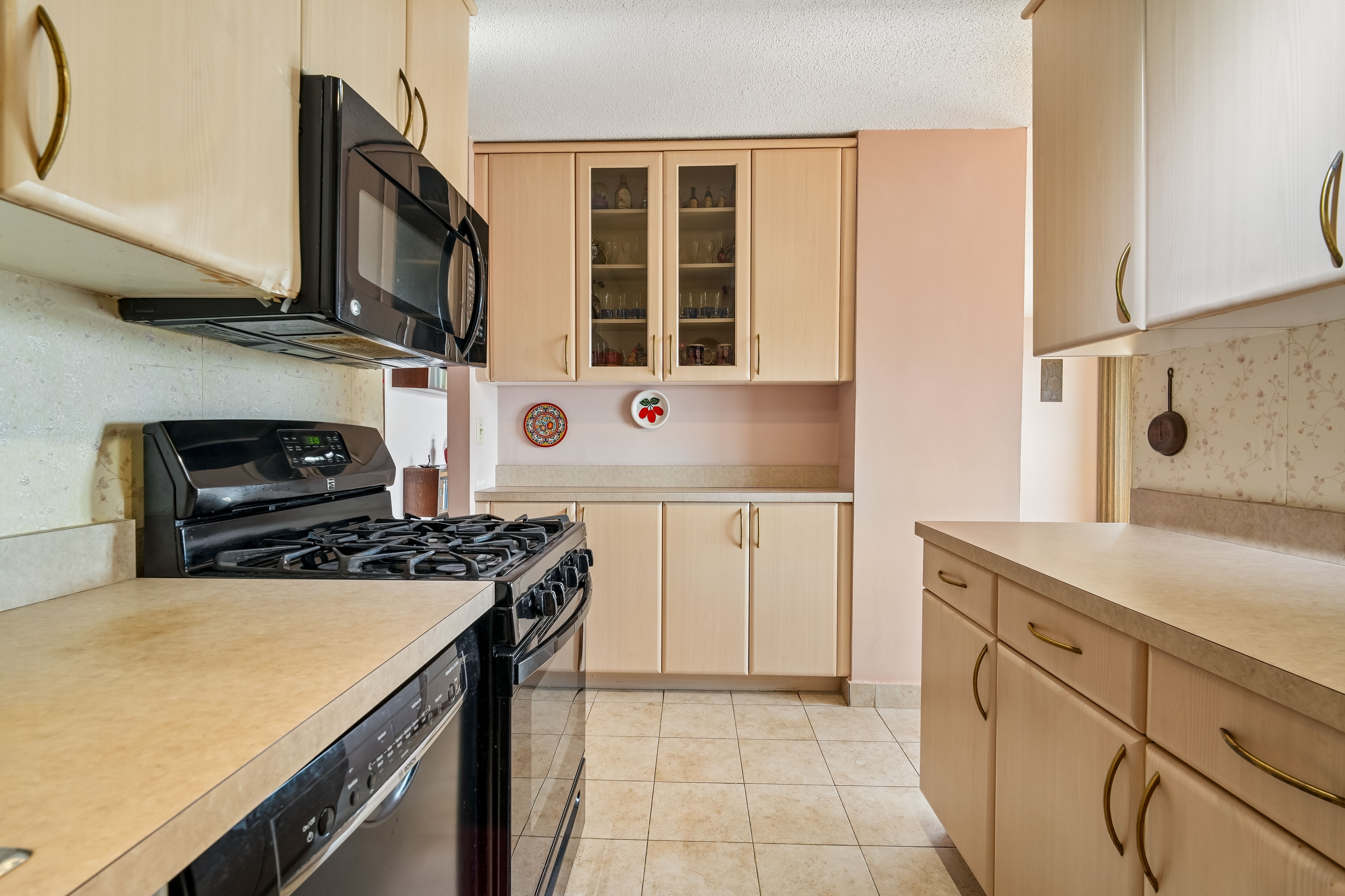 555 North Avenue #10G 