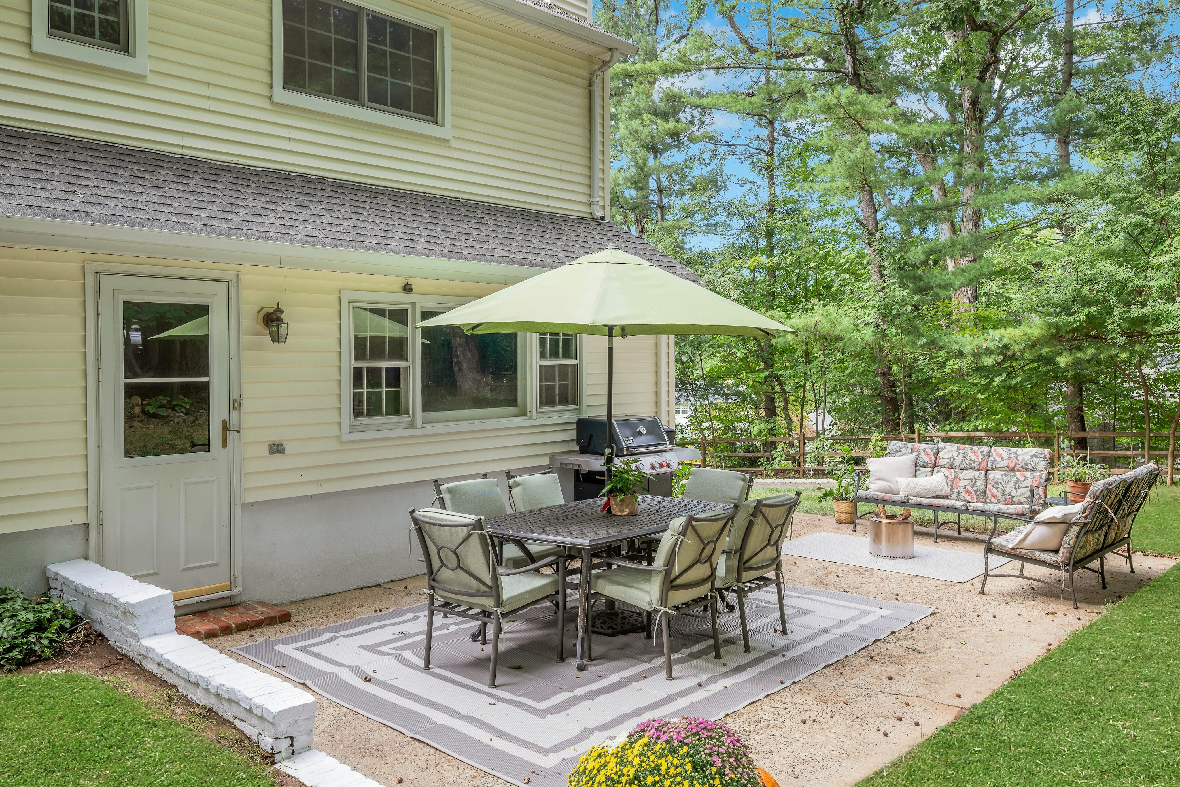 54 Yarmouth Drive 