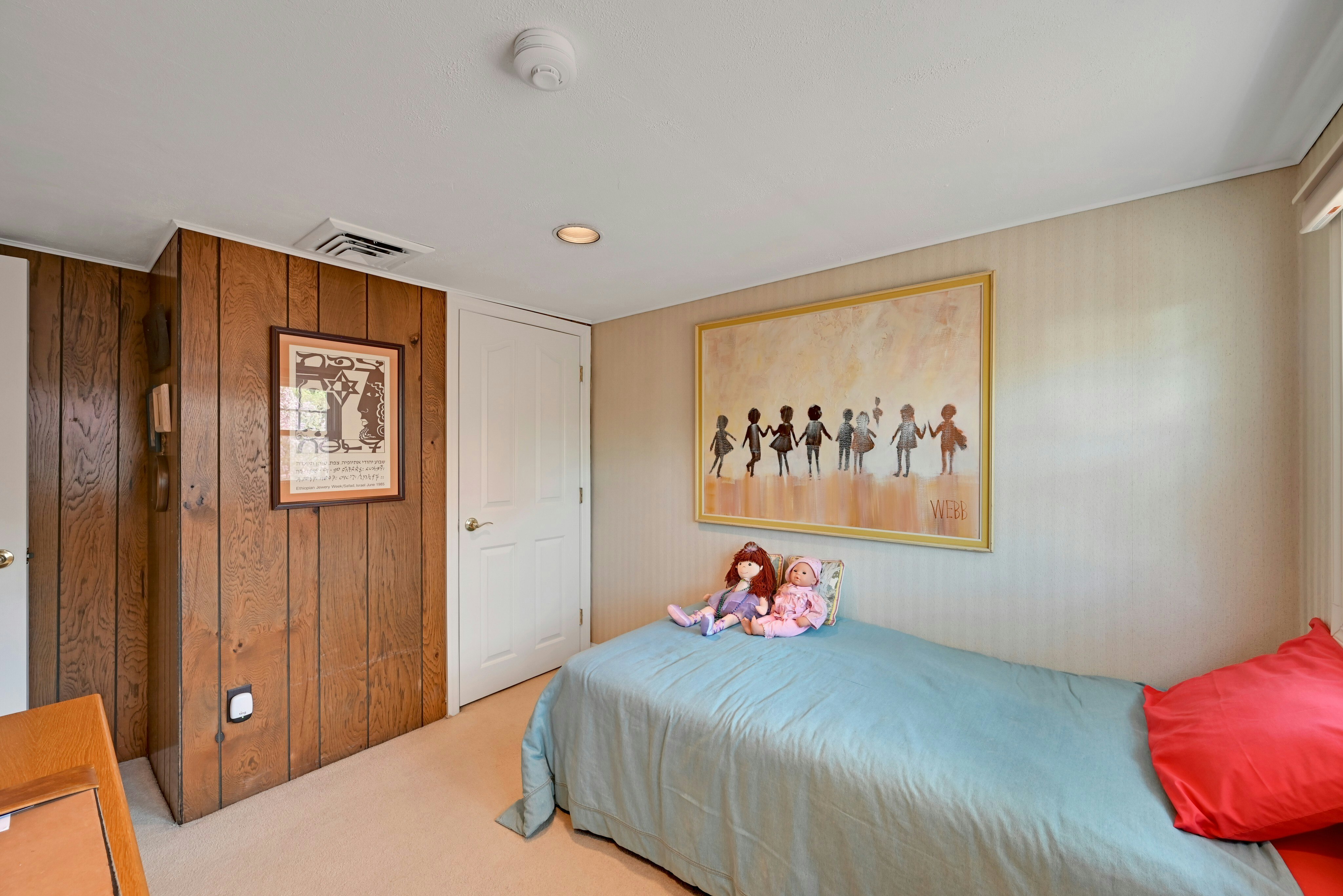 31-07 Nicholson Drive 