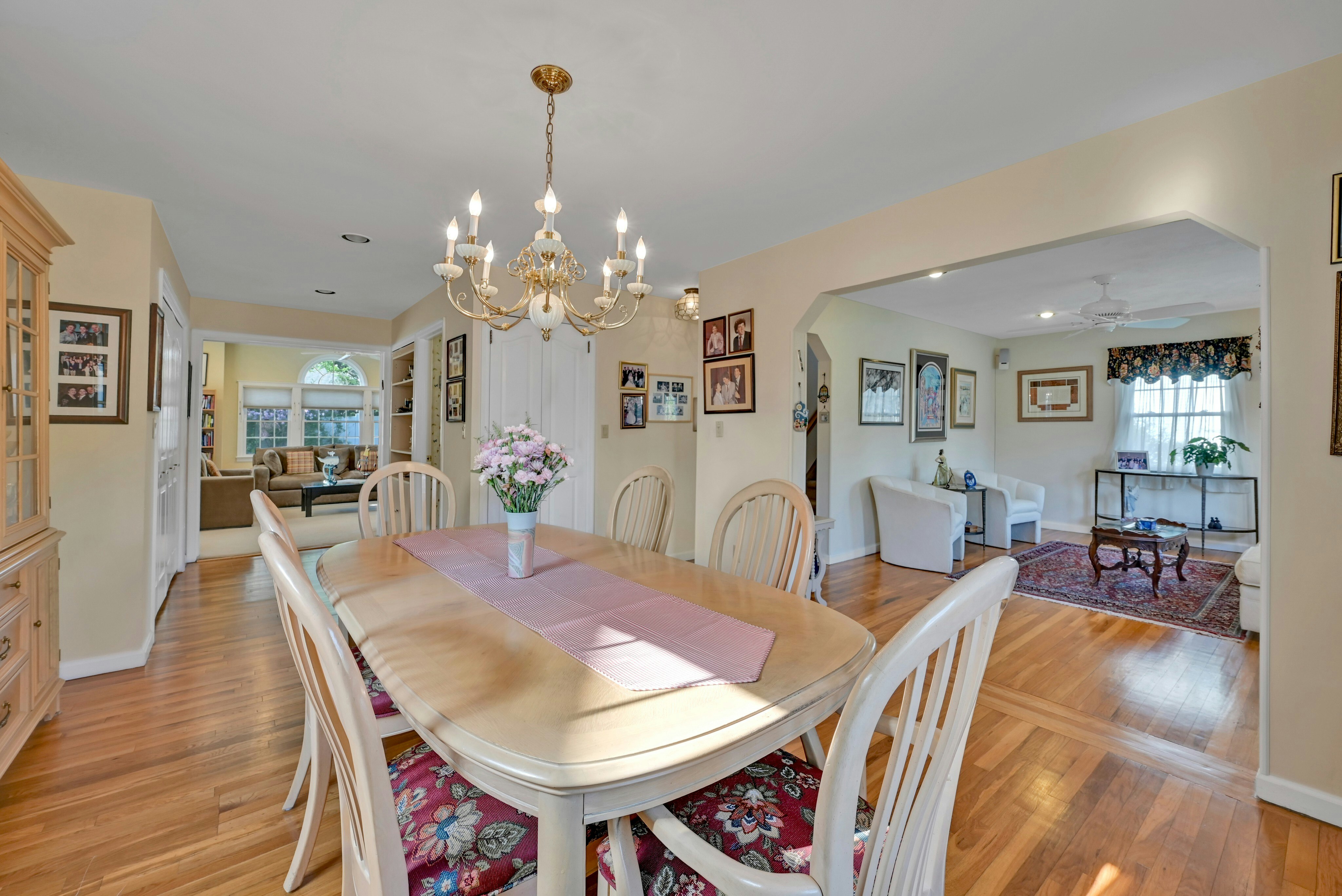 31-07 Nicholson Drive 