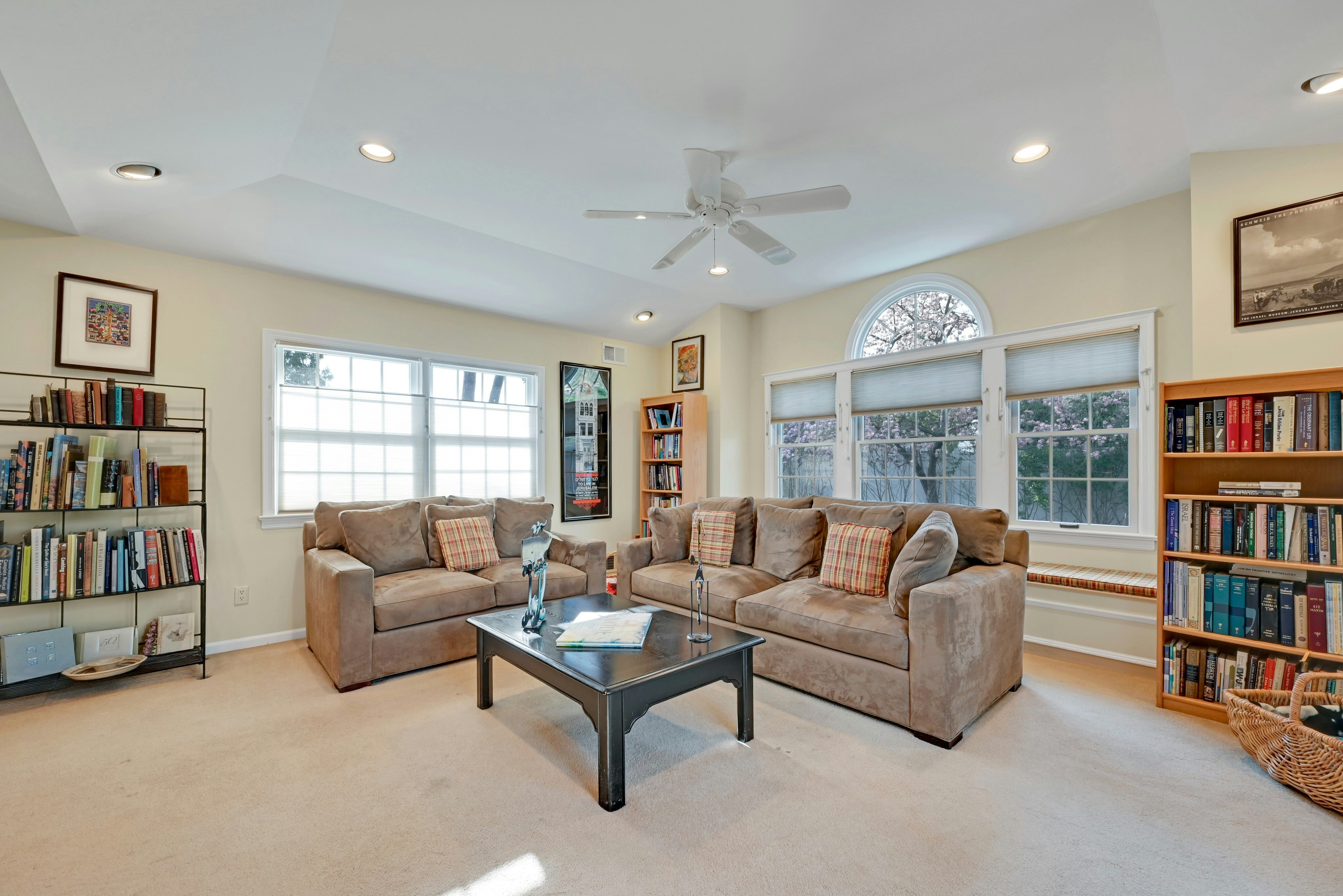 31-07 Nicholson Drive 
