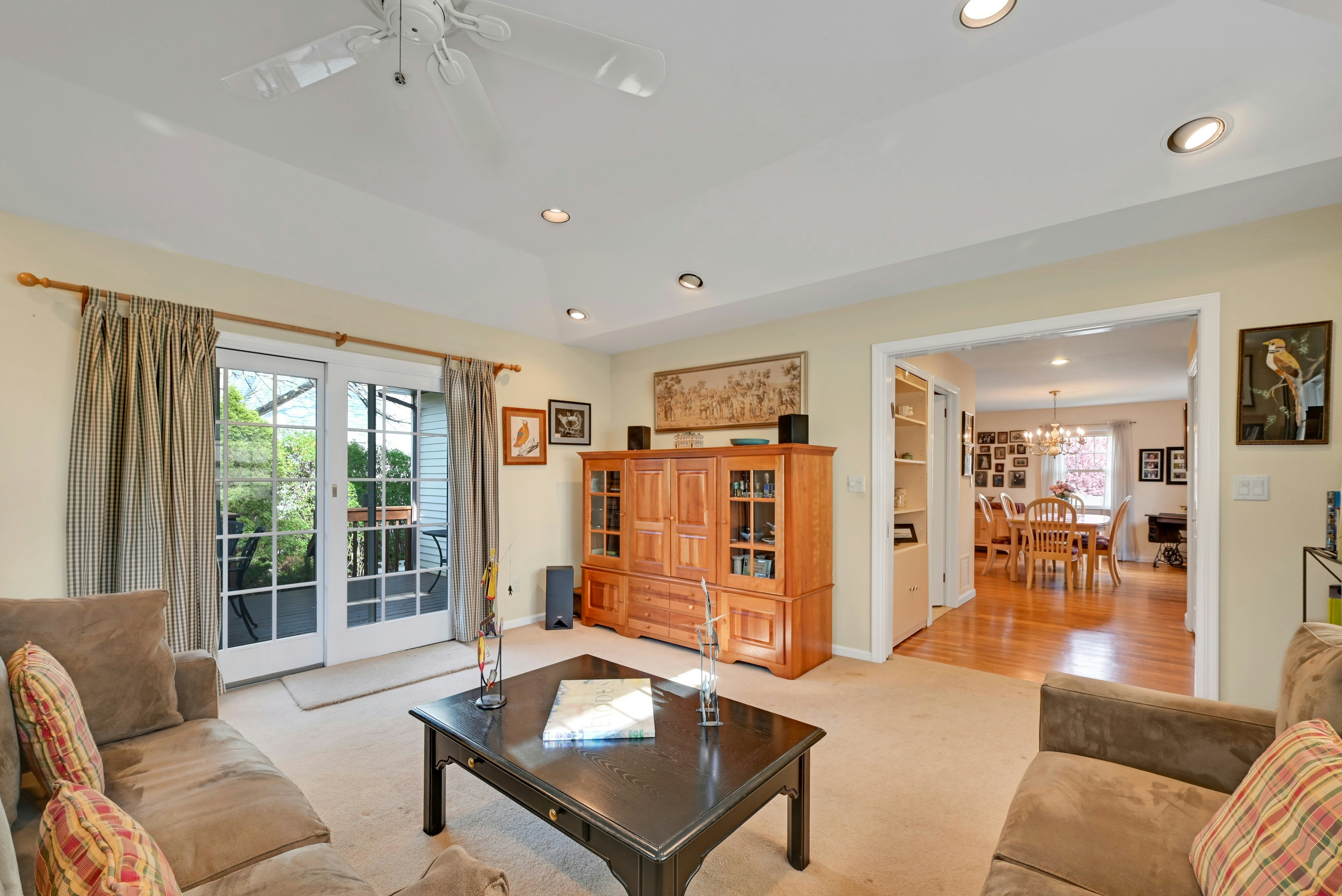 31-07 Nicholson Drive 