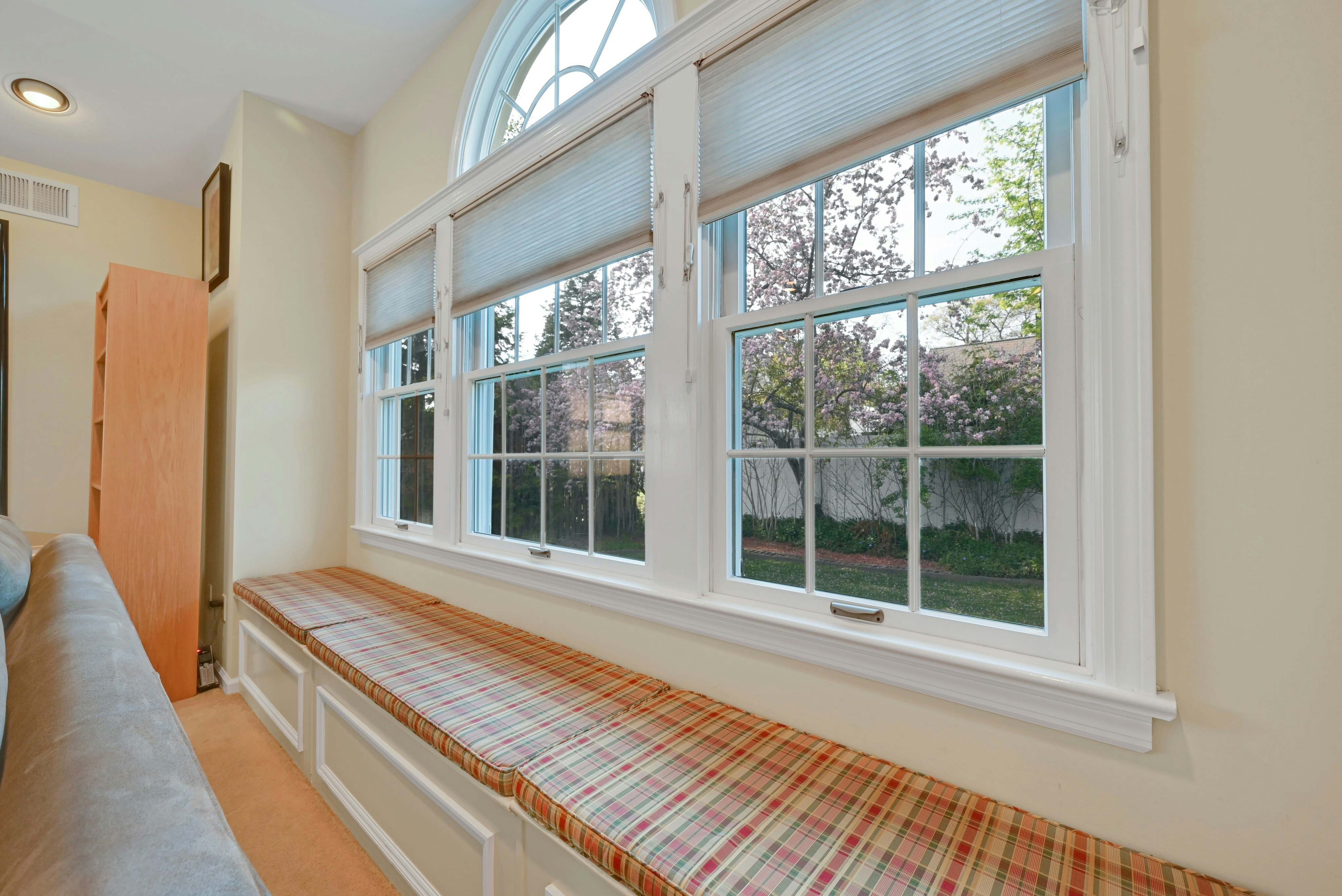 31-07 Nicholson Drive 