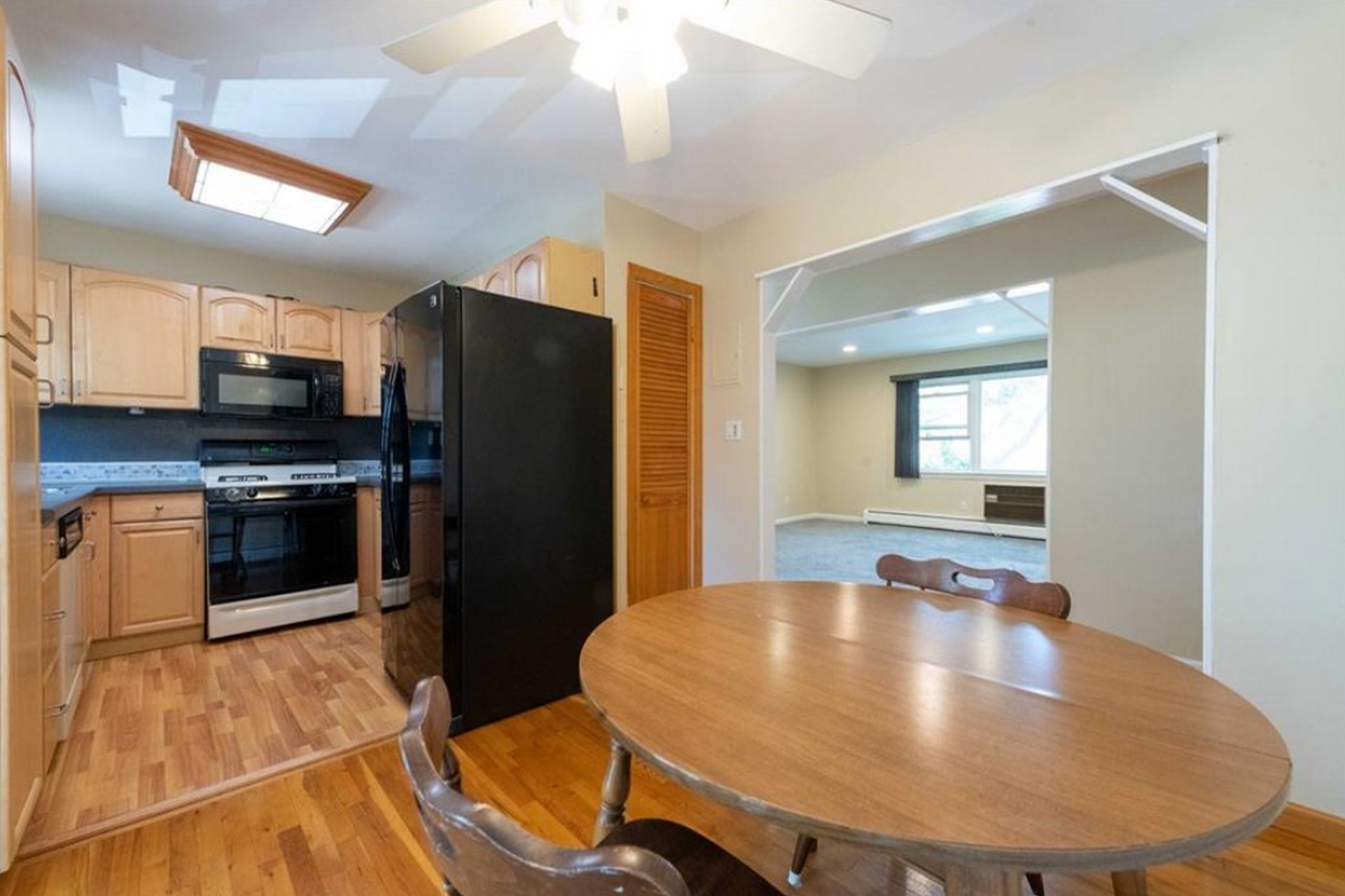 10 Oxford Court, Unit 7911