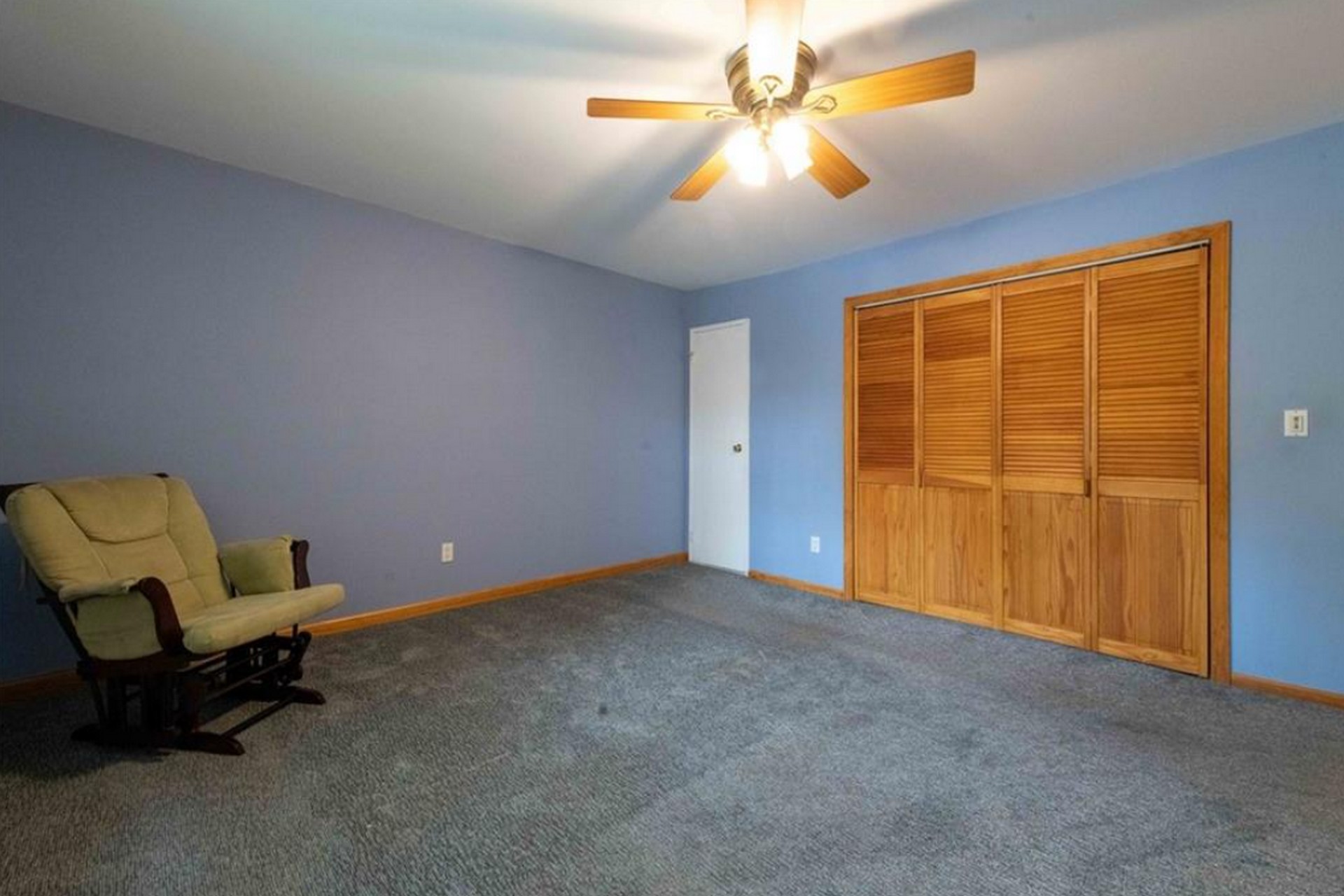 10 Oxford Court, Unit 7911