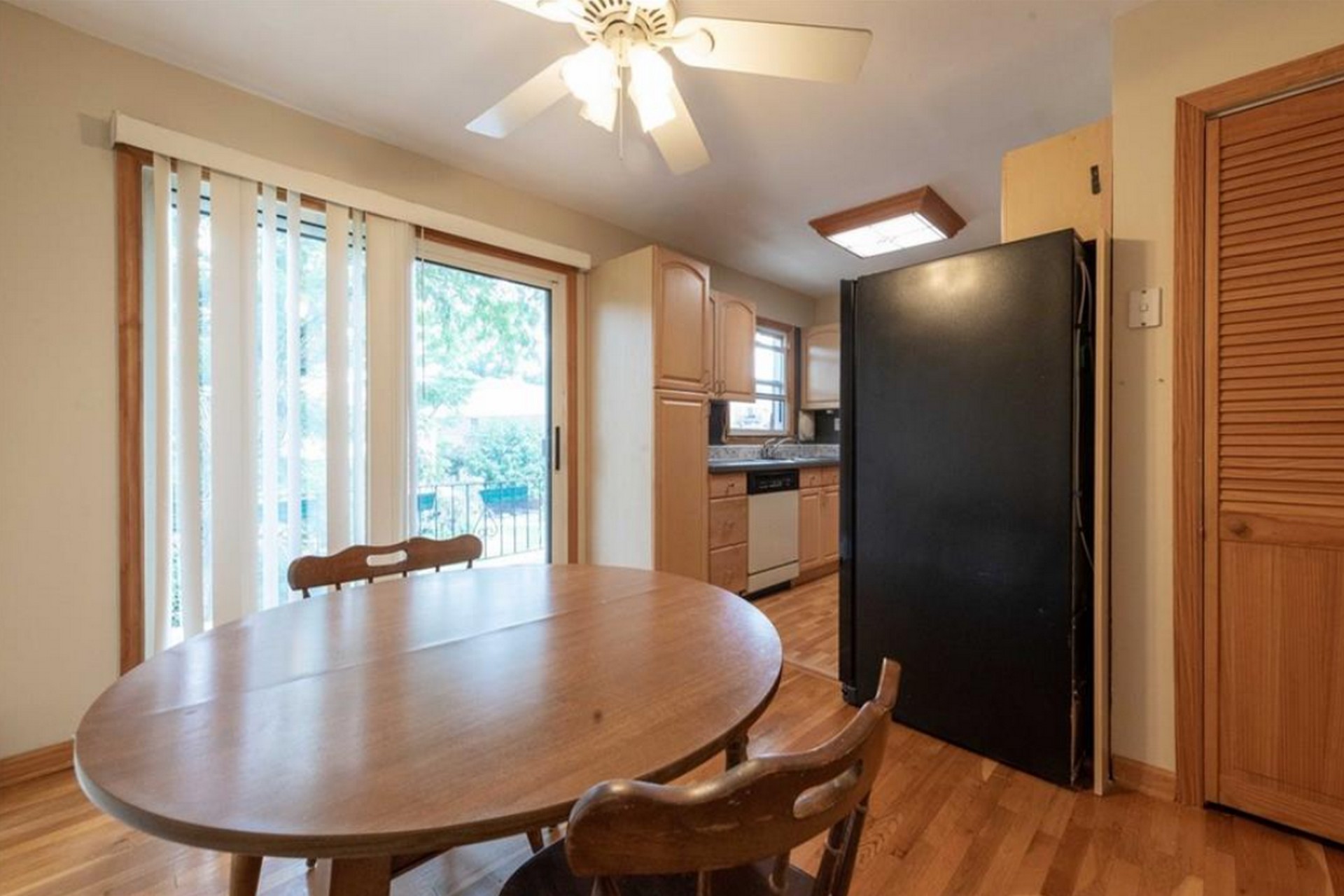 10 Oxford Court, Unit 7911