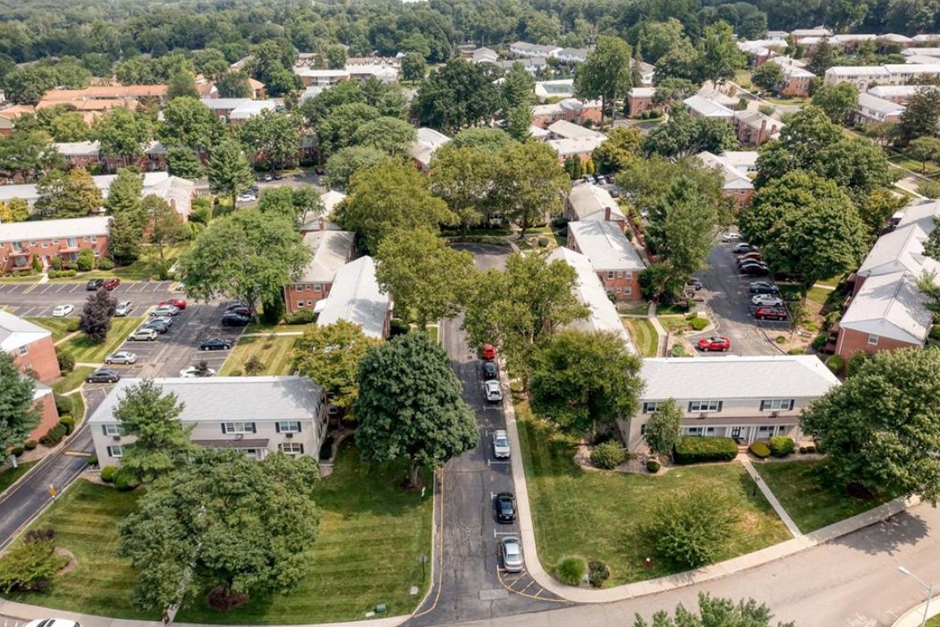 10 Oxford Court, Unit 7911