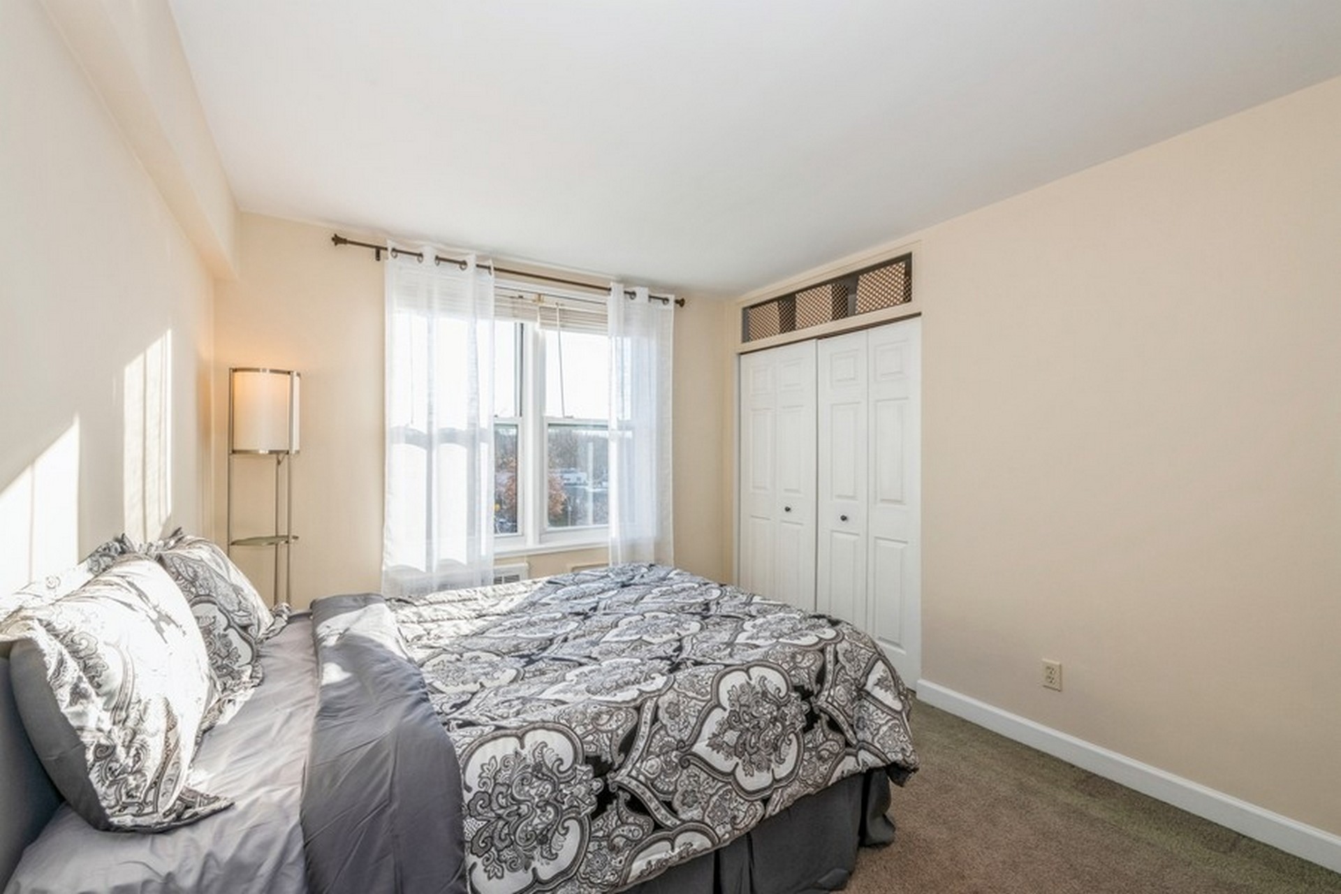 68-15 Selfridge St, Unit #5C