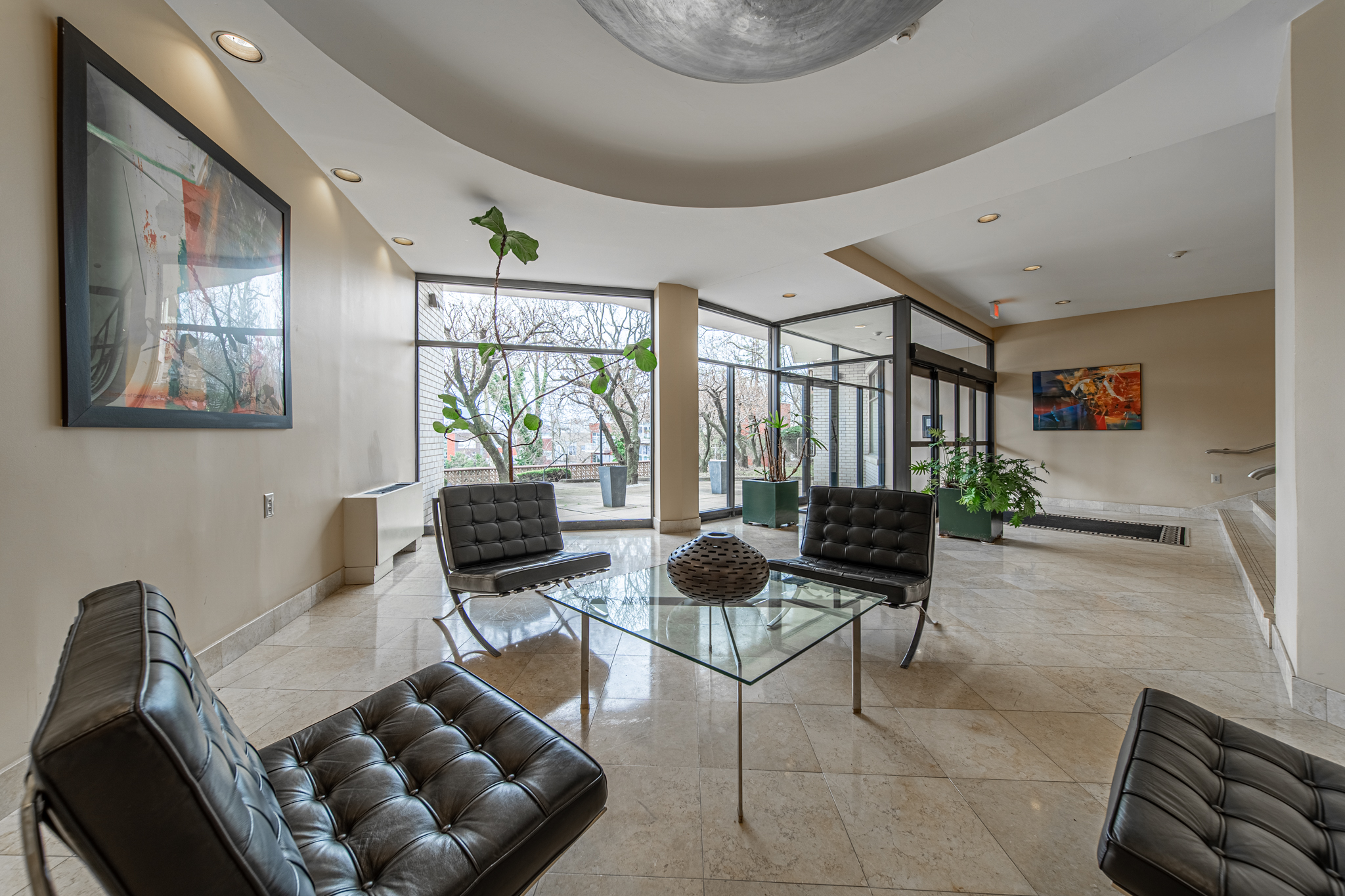 1375 River Road #2B