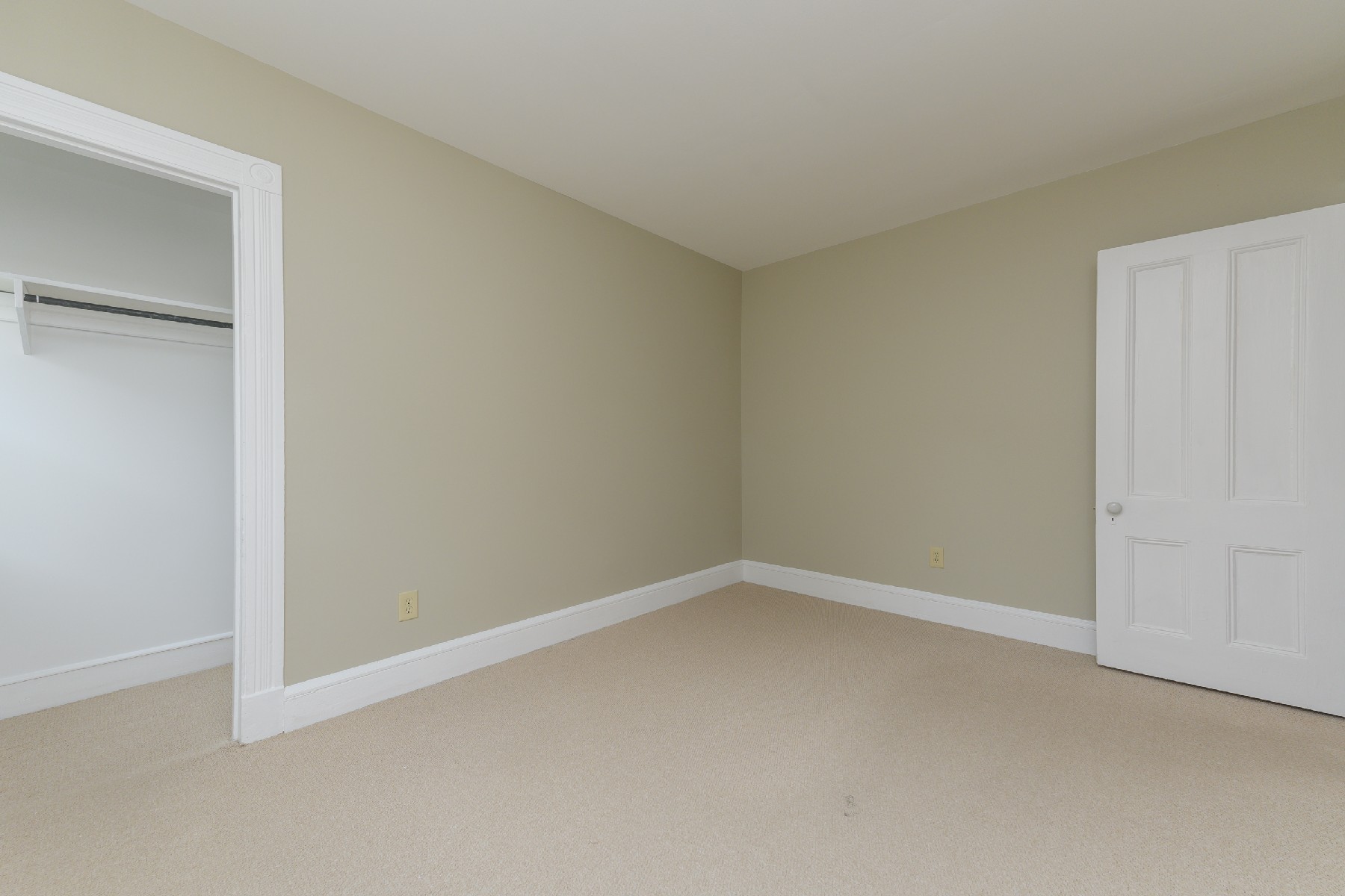 11 Montague Place 