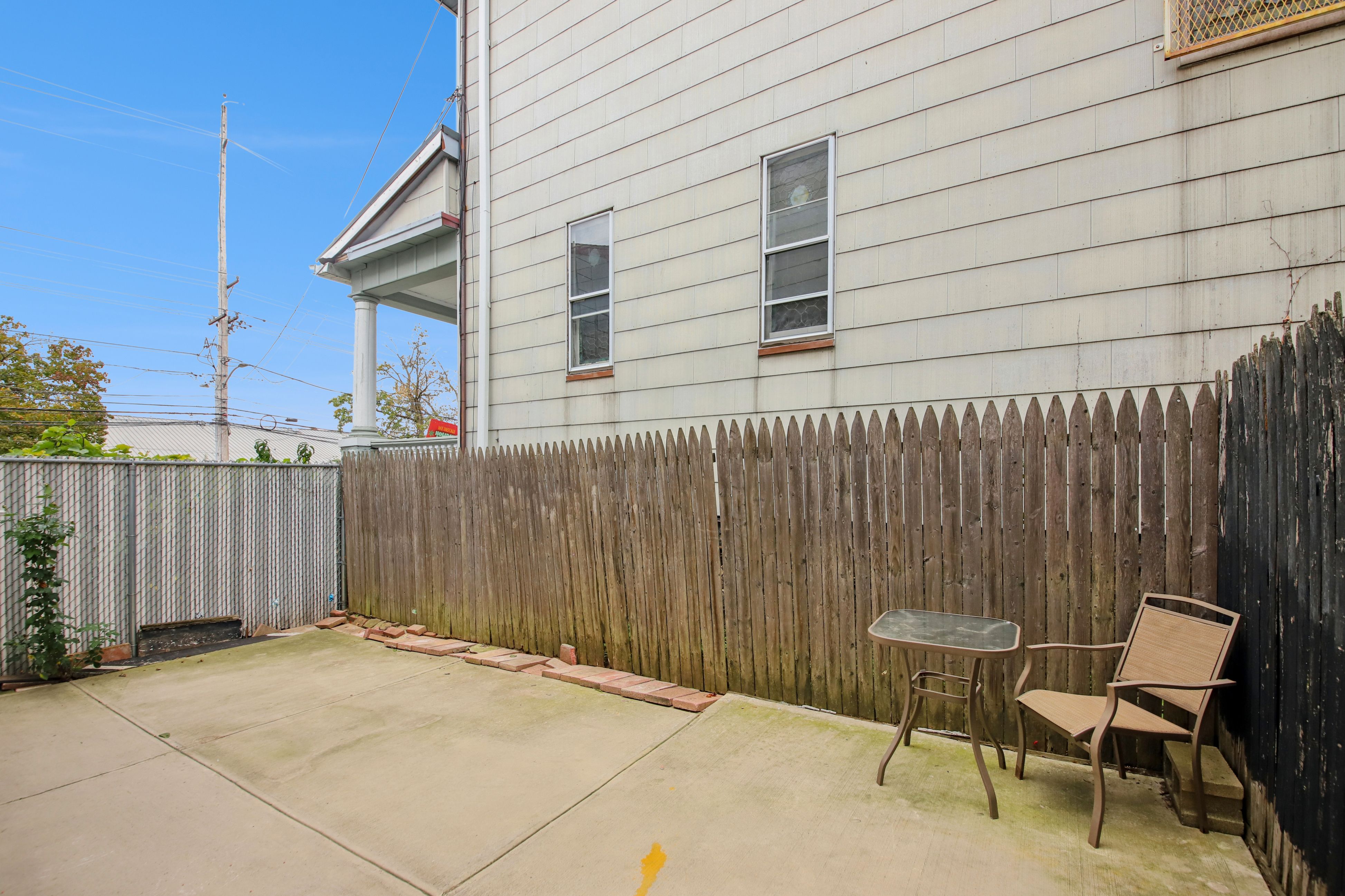 13 Carlton Avenue #1