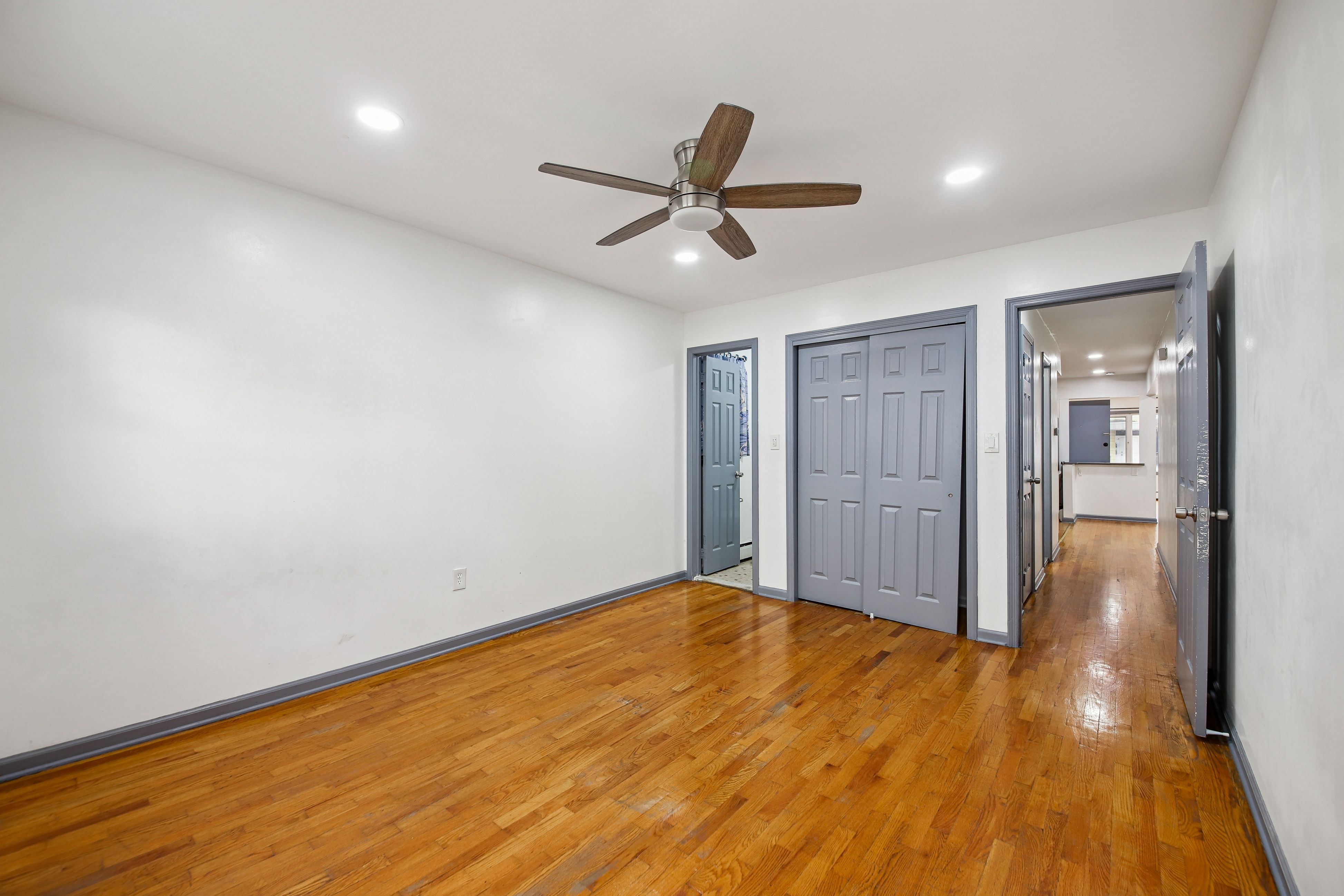 13 Carlton Avenue #1