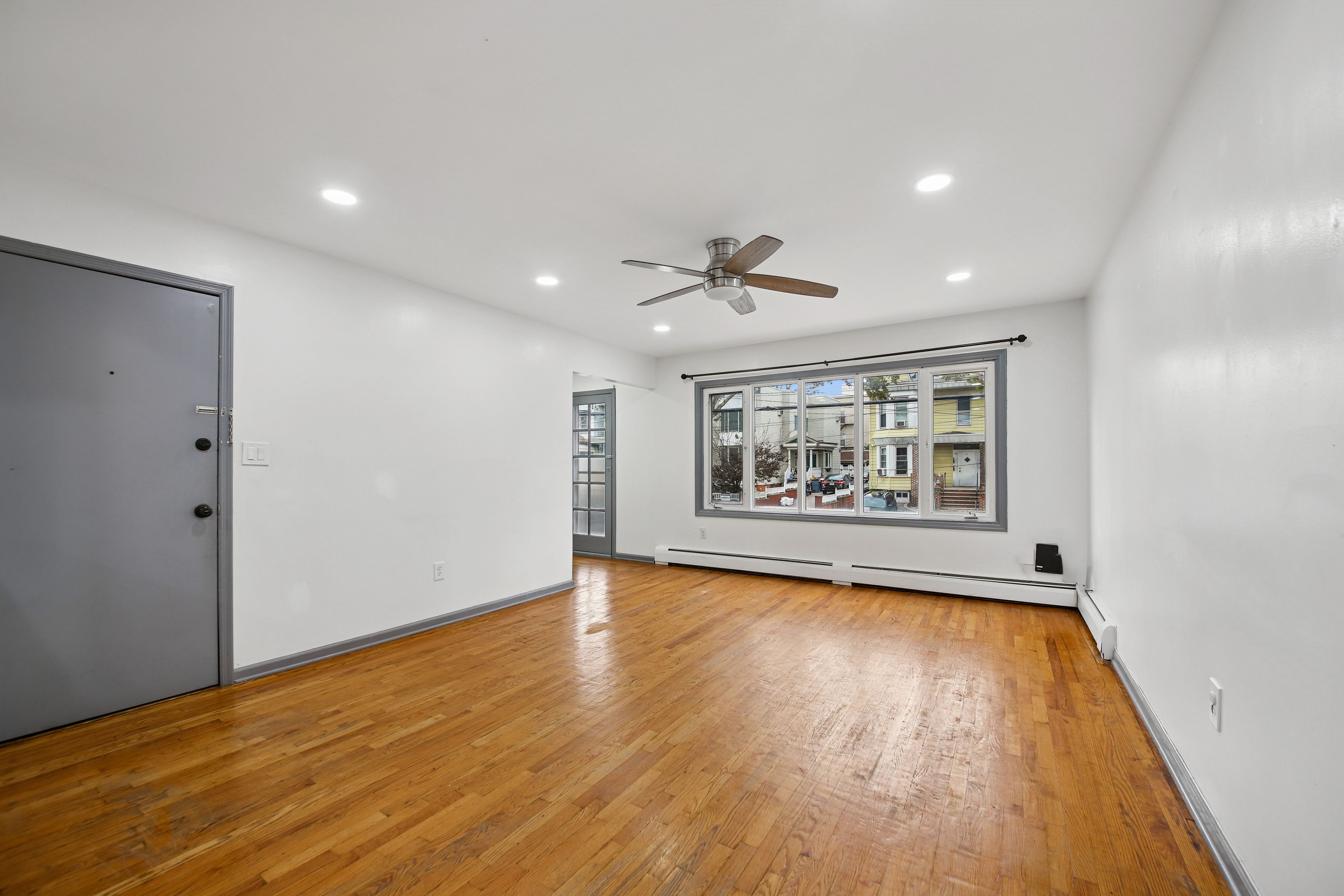 13 Carlton Avenue #1