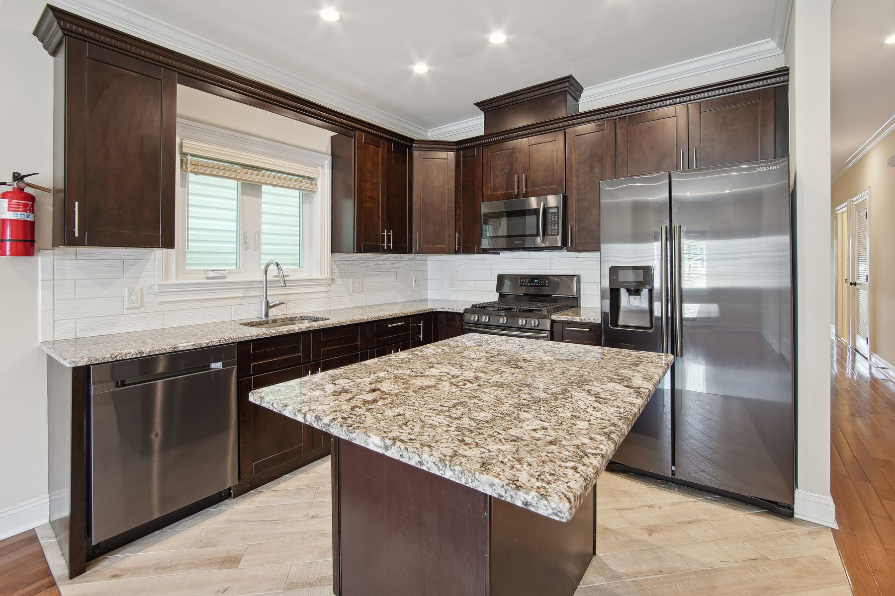 286 Whiton Street Unit 1