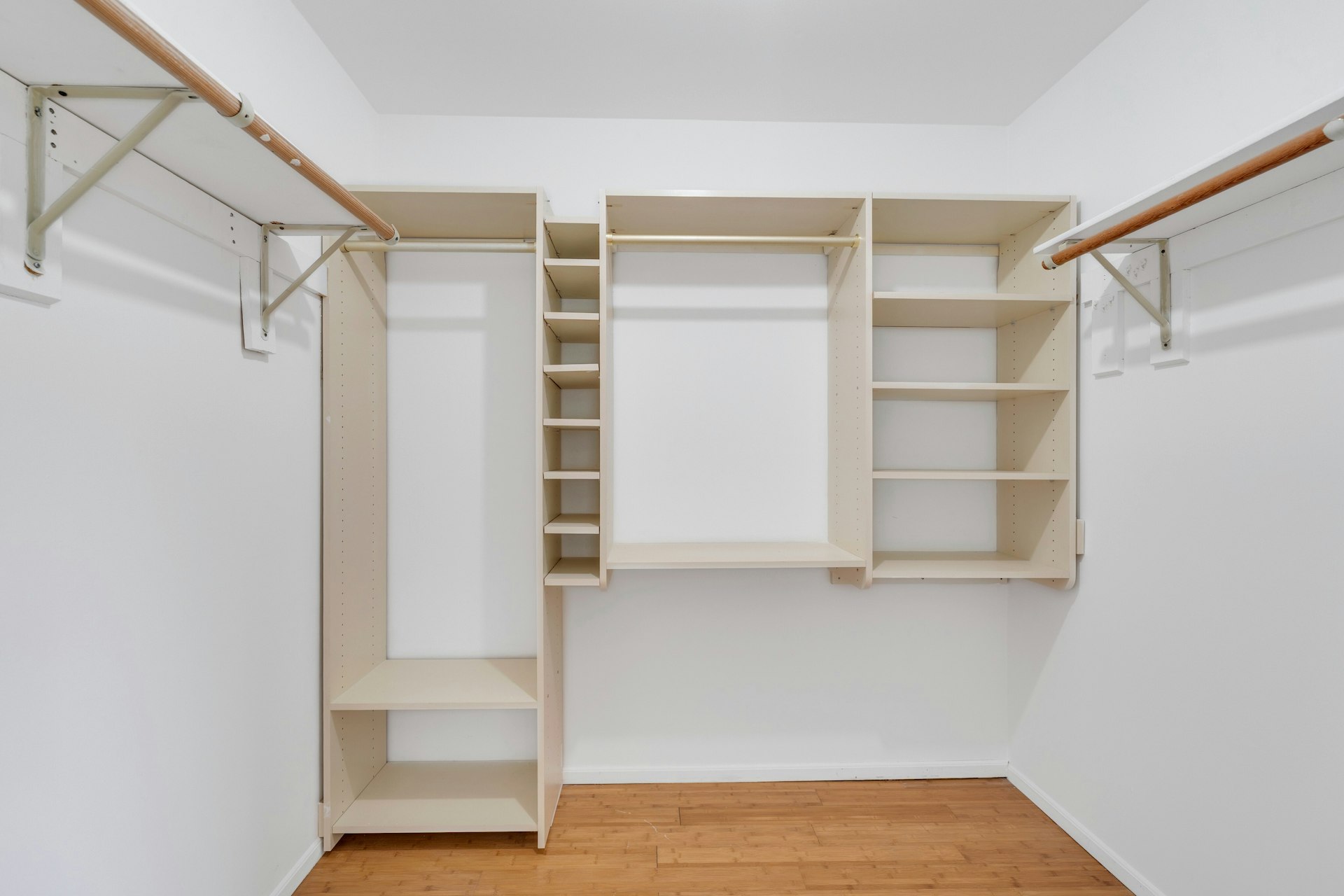 16 Valley Forge Lane 