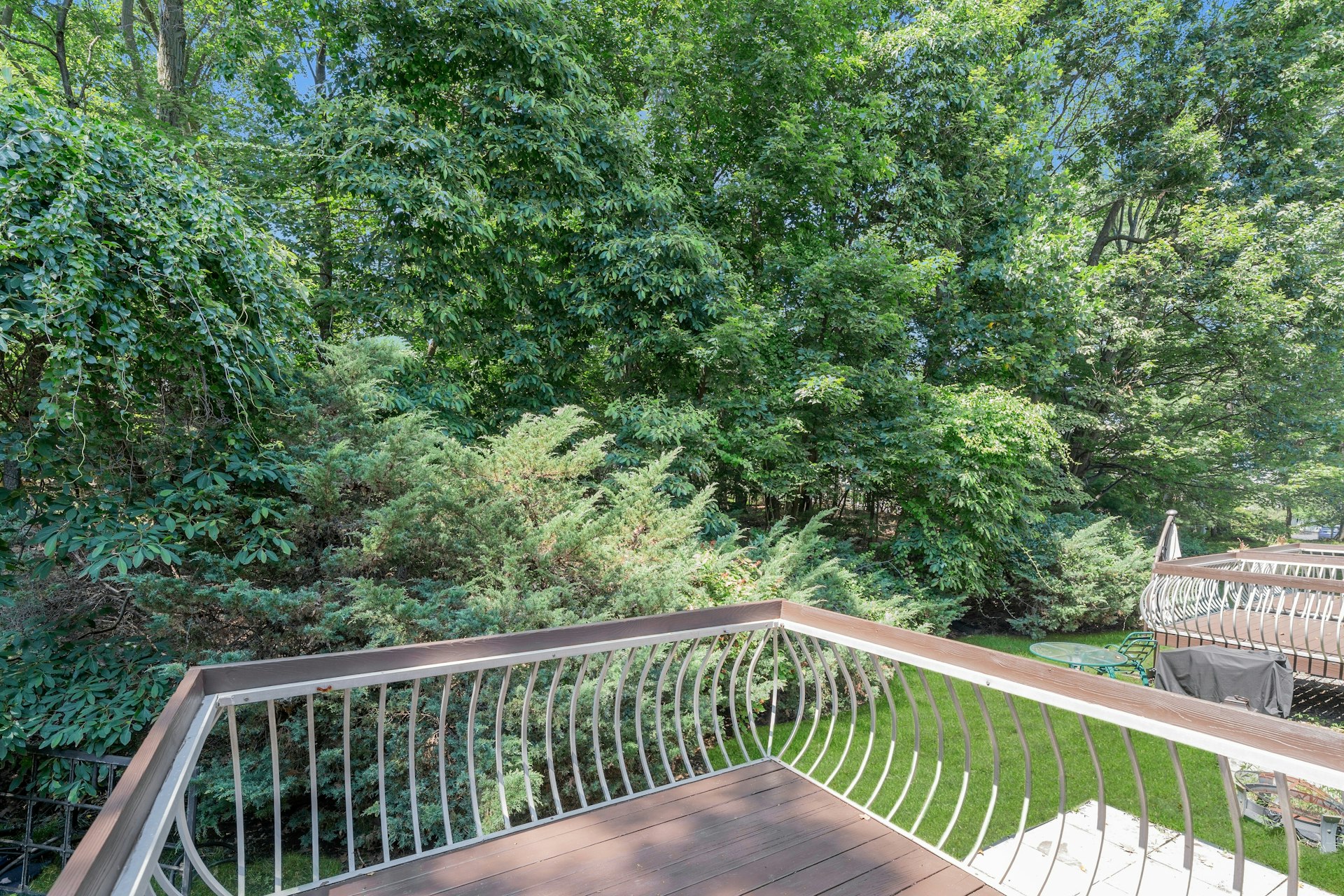 16 Valley Forge Lane 