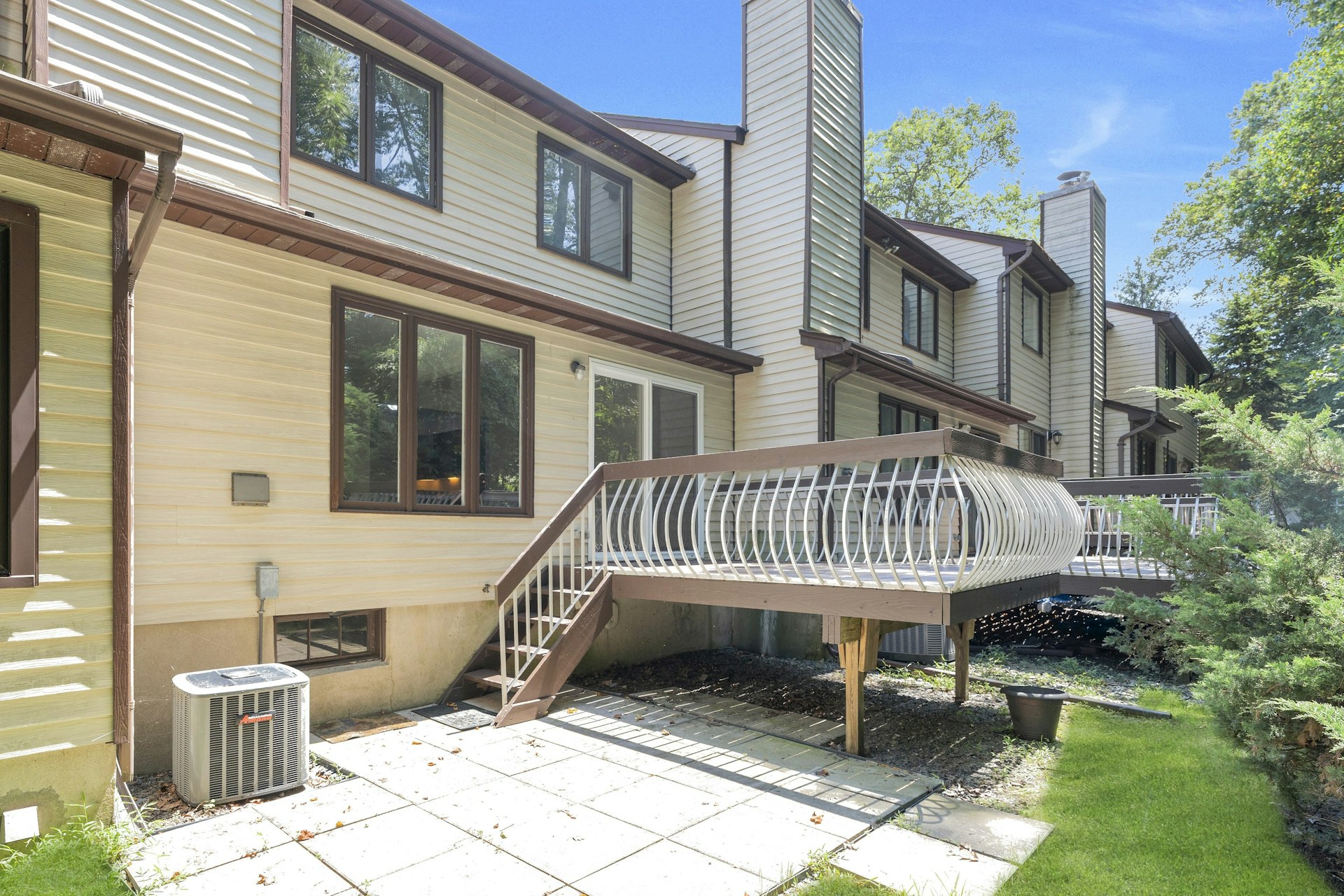 16 Valley Forge Lane 