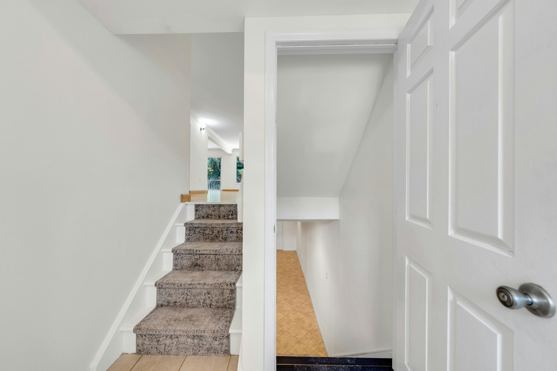 16 Valley Forge Lane 