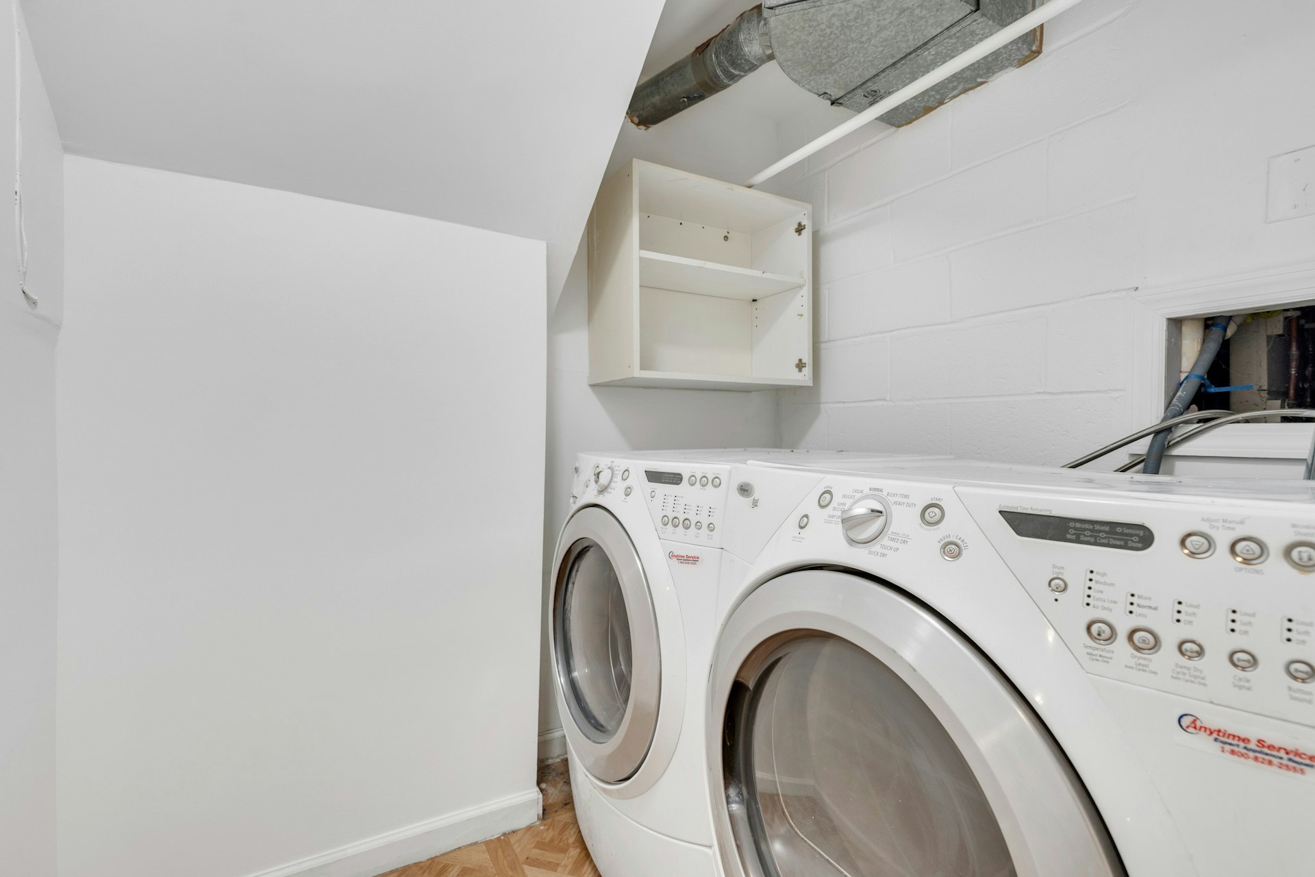 16 Valley Forge Lane 