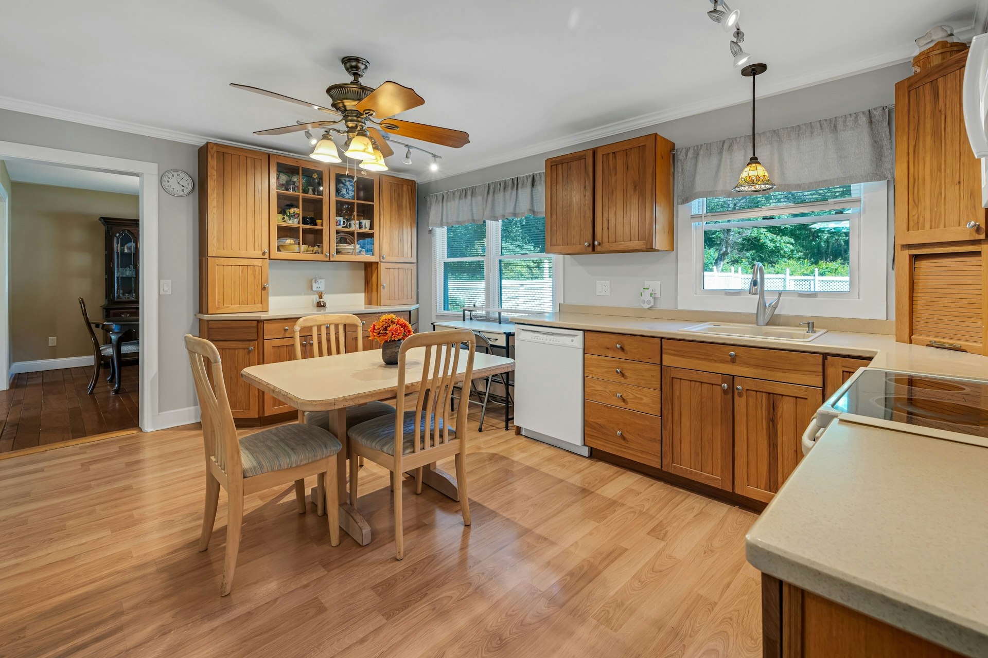 70 Lake Pochung Road 