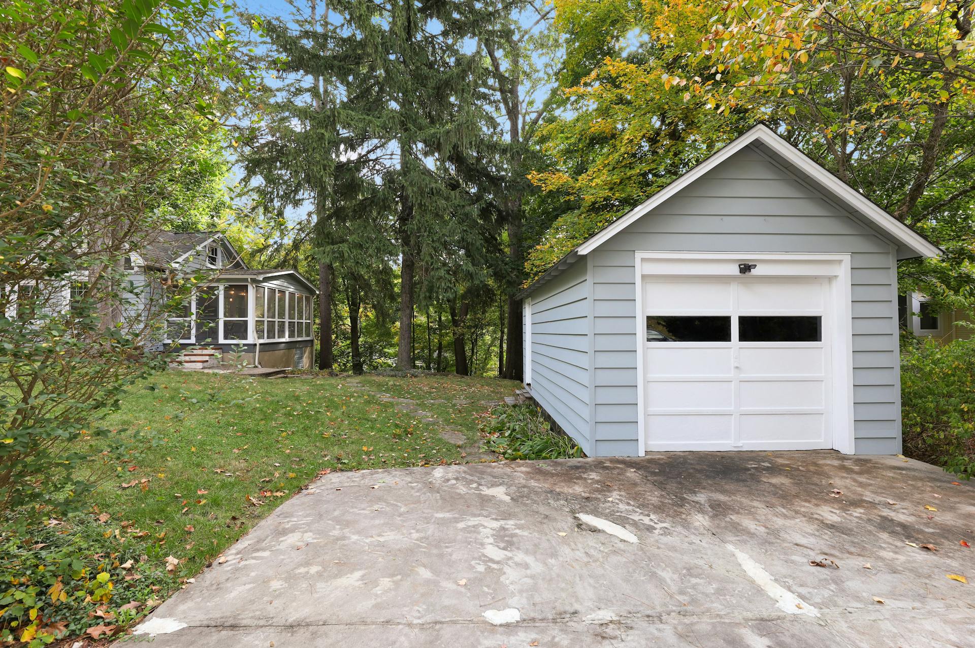 89 Bellot Road 
