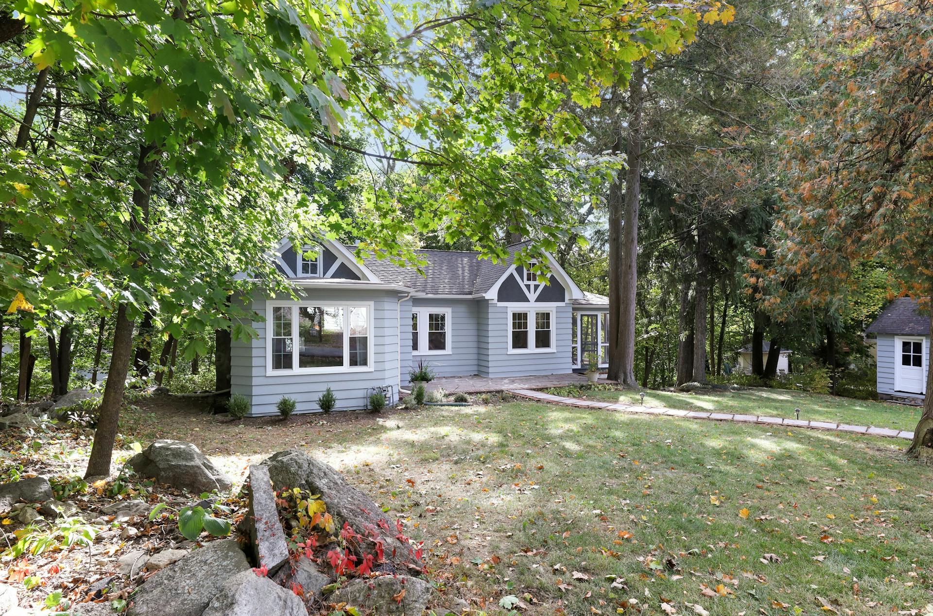 89 Bellot Road 