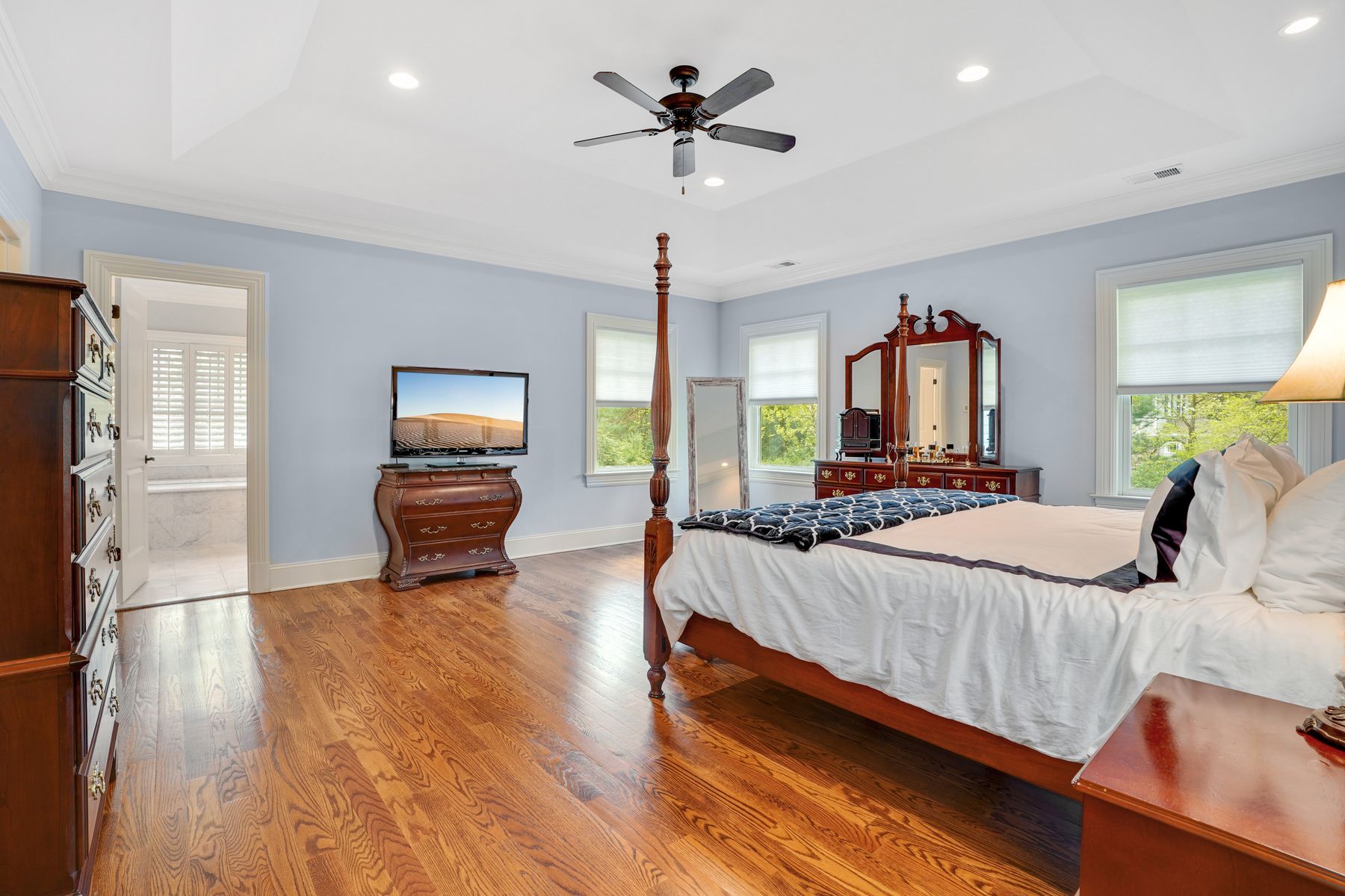 157 Bellevue Avenue 