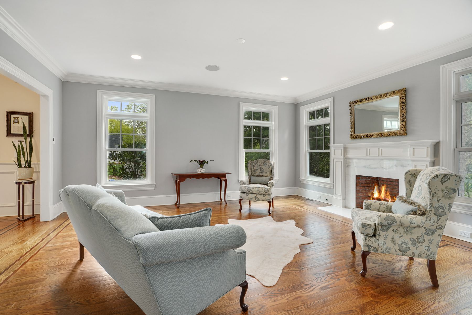 157 Bellevue Avenue 