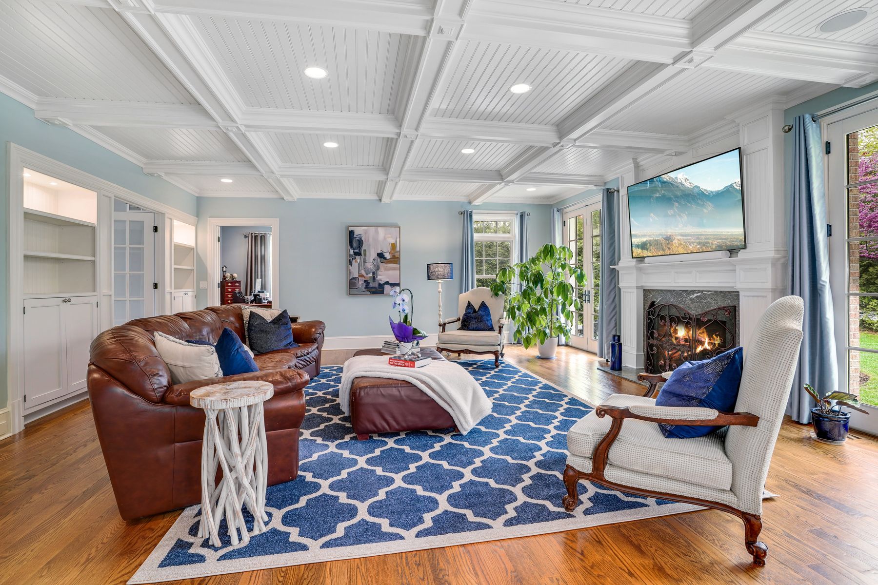 157 Bellevue Avenue 