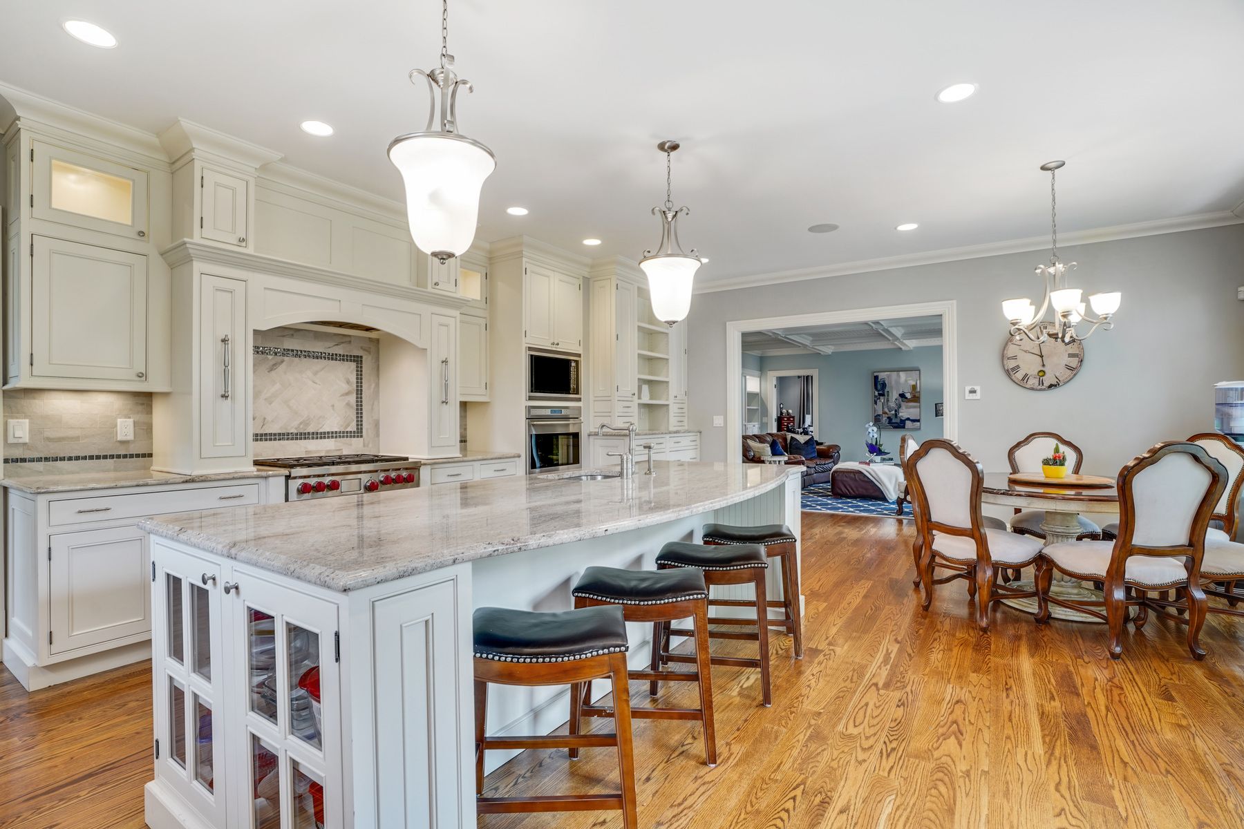 157 Bellevue Avenue 