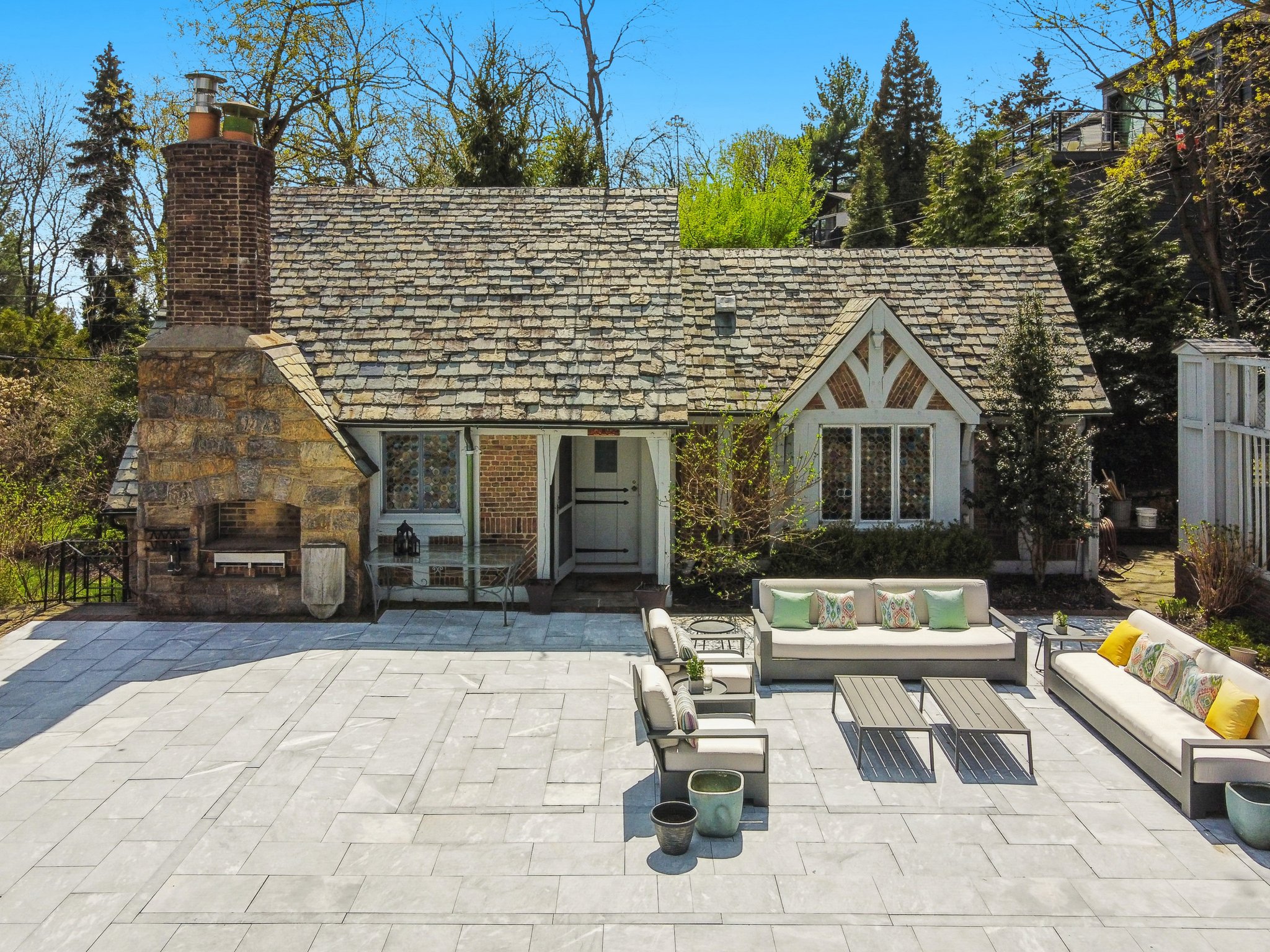 Montclair Estate 