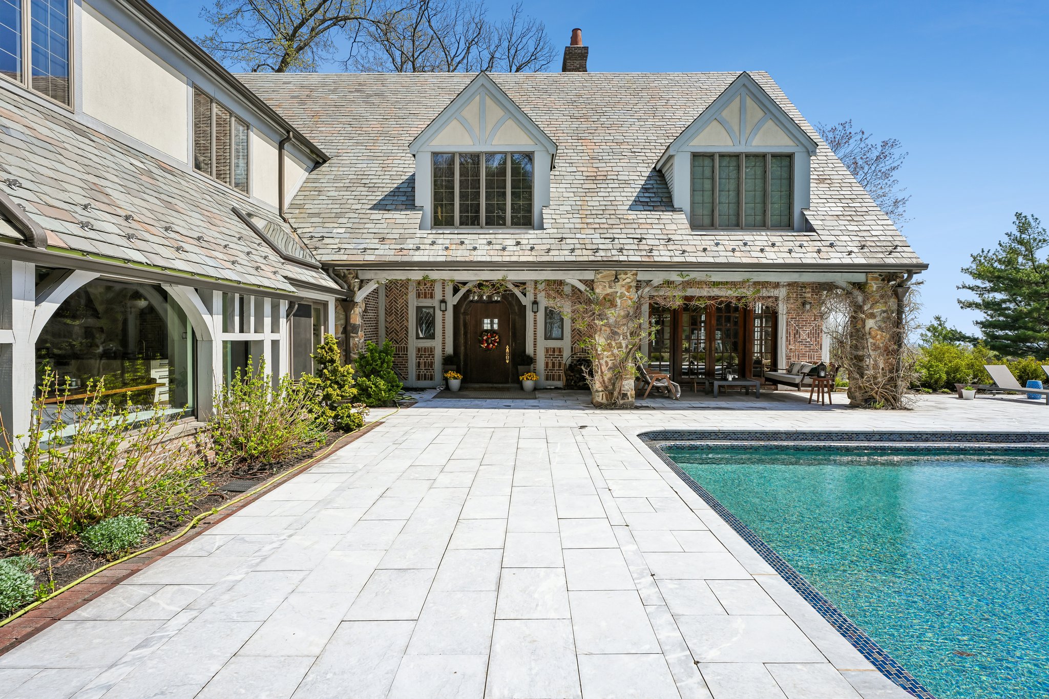 Montclair Estate 