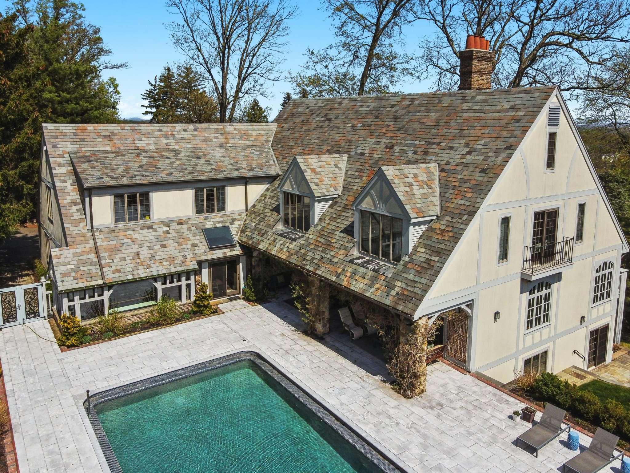 Montclair Estate 