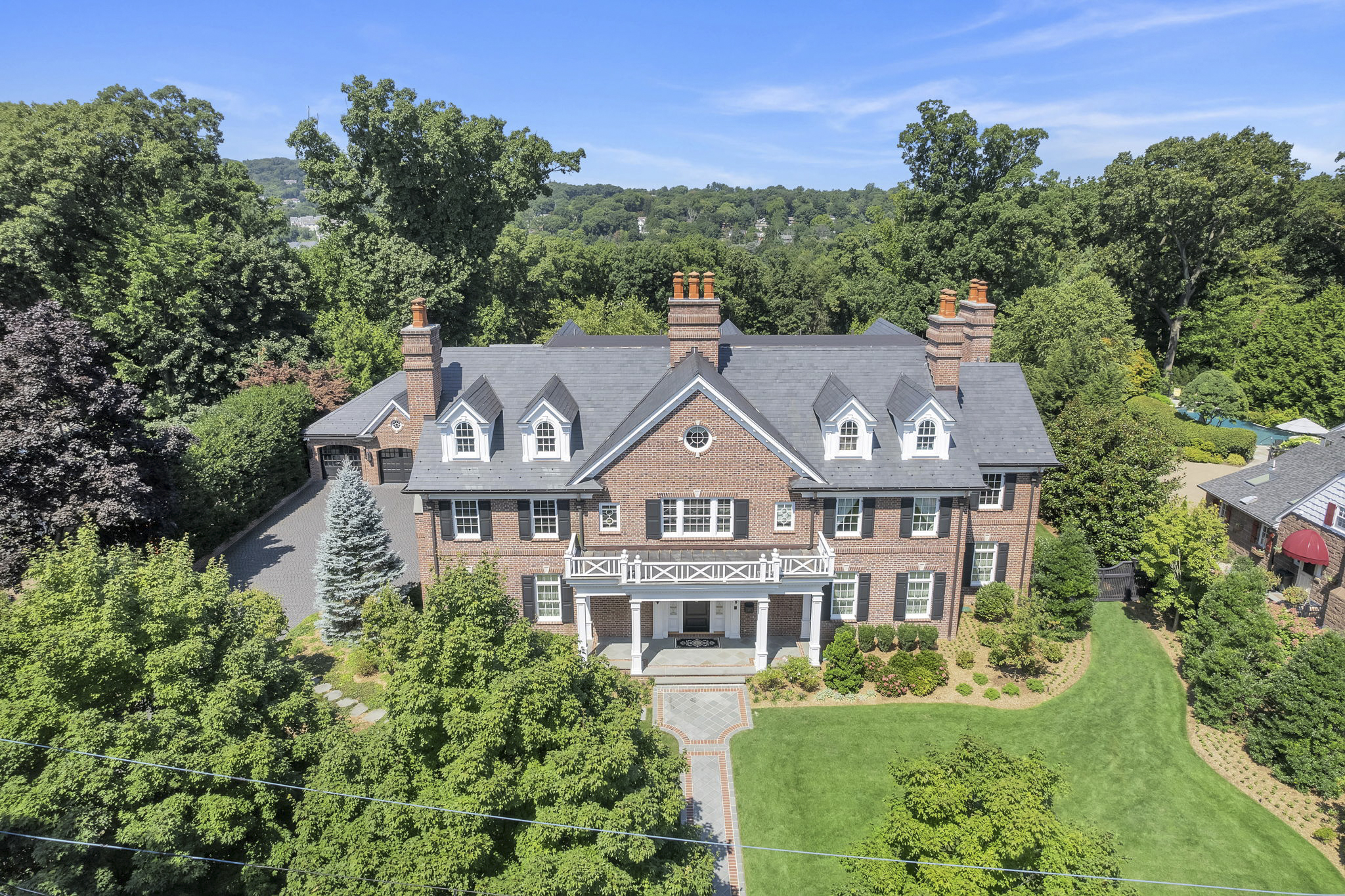 480 Knollwood Road 
