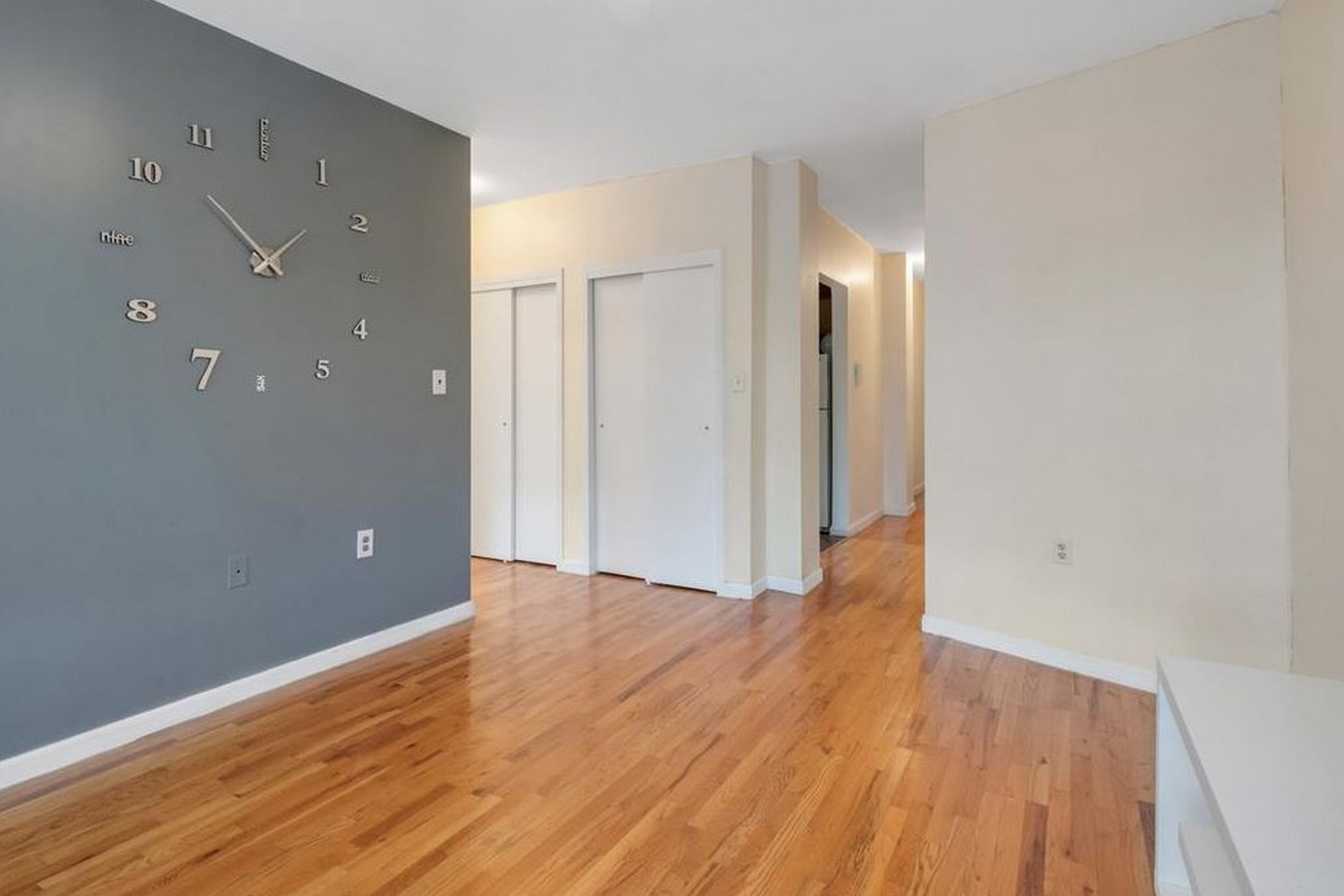 2400 Davidson Avenue Unit# B22