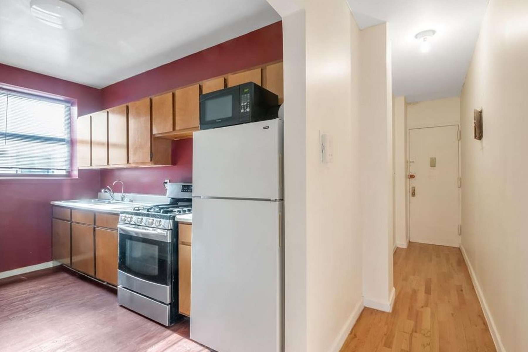 2400 Davidson Avenue Unit# B22