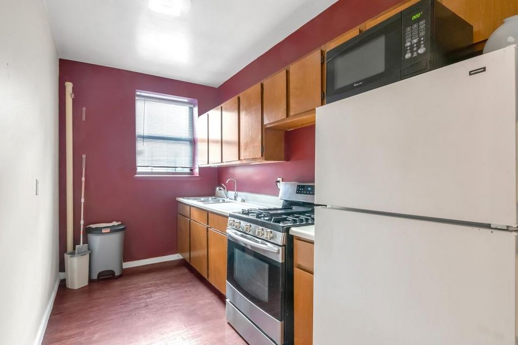2400 Davidson Avenue Unit# B22
