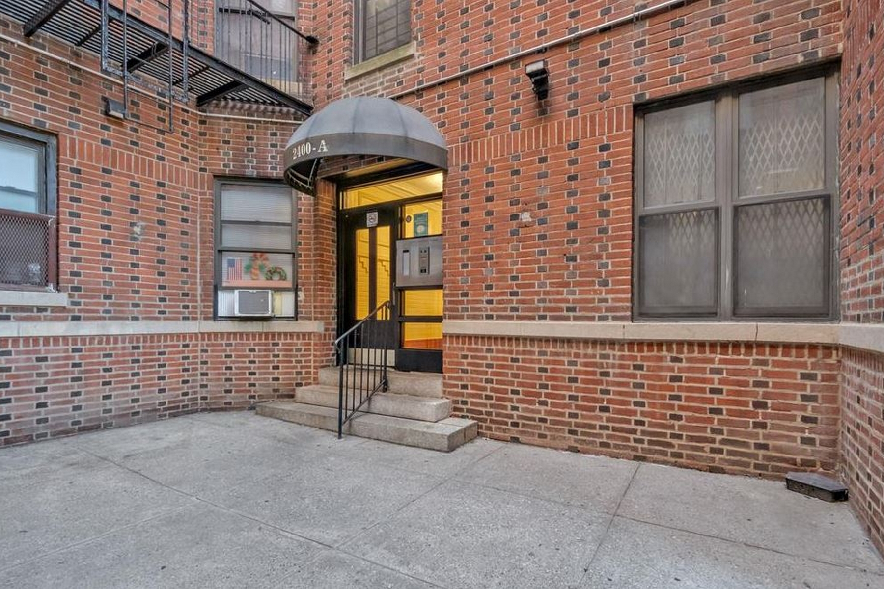 2400 Davidson Avenue, Unit A24 